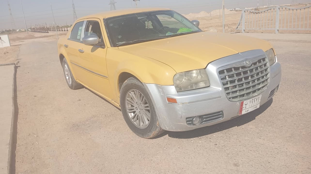 سياره اصل 10 مكينه وقير جدد مستوى شاحن تبريد شغال الشرط التحويل مكان السياره بصره تسيبه السعر 105 مقفوله من قصه من ضربه قاعد اطخها بدعامير ورا بالوجه يعني مبينه***********
