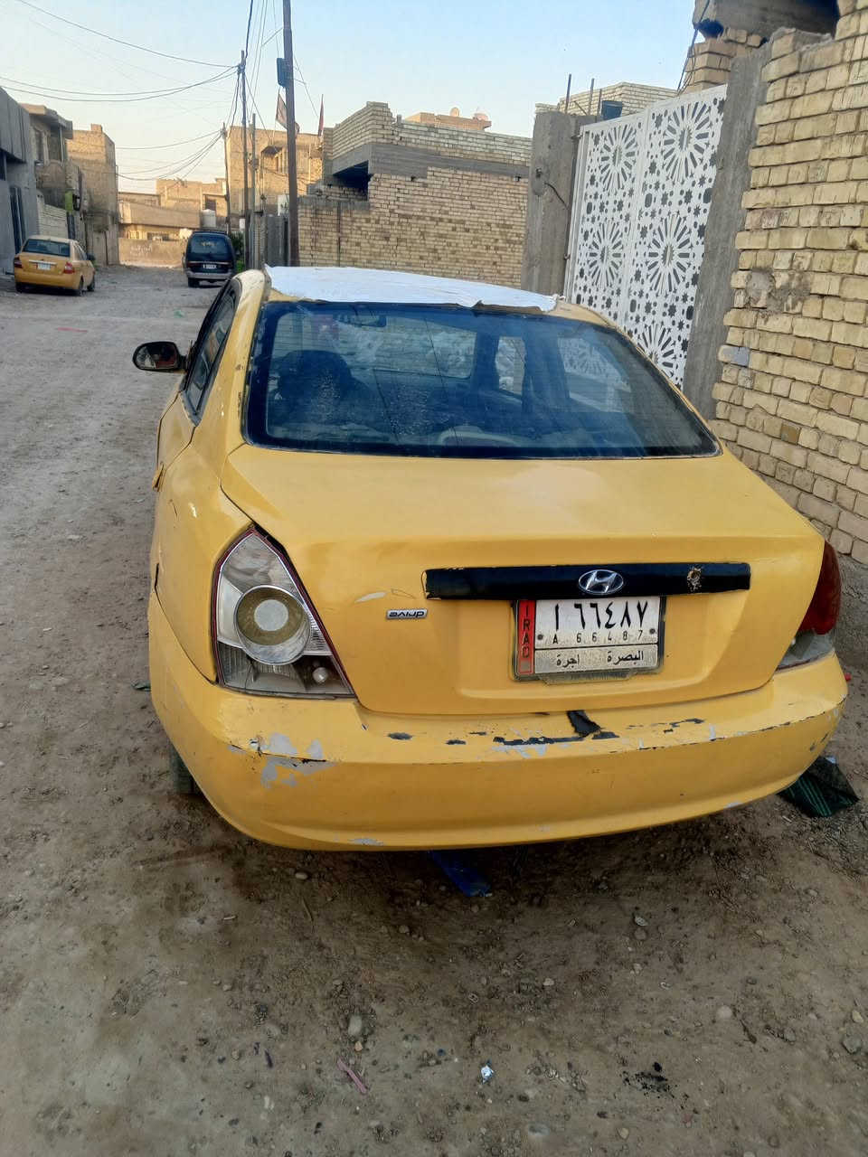 النترا 2006
سيارة مجفية 
ومكينة تنقص قليل 
سيارة عليها غرامات 
سعر 13 وبيها مجال قليل عنوان بغداد 
***********
