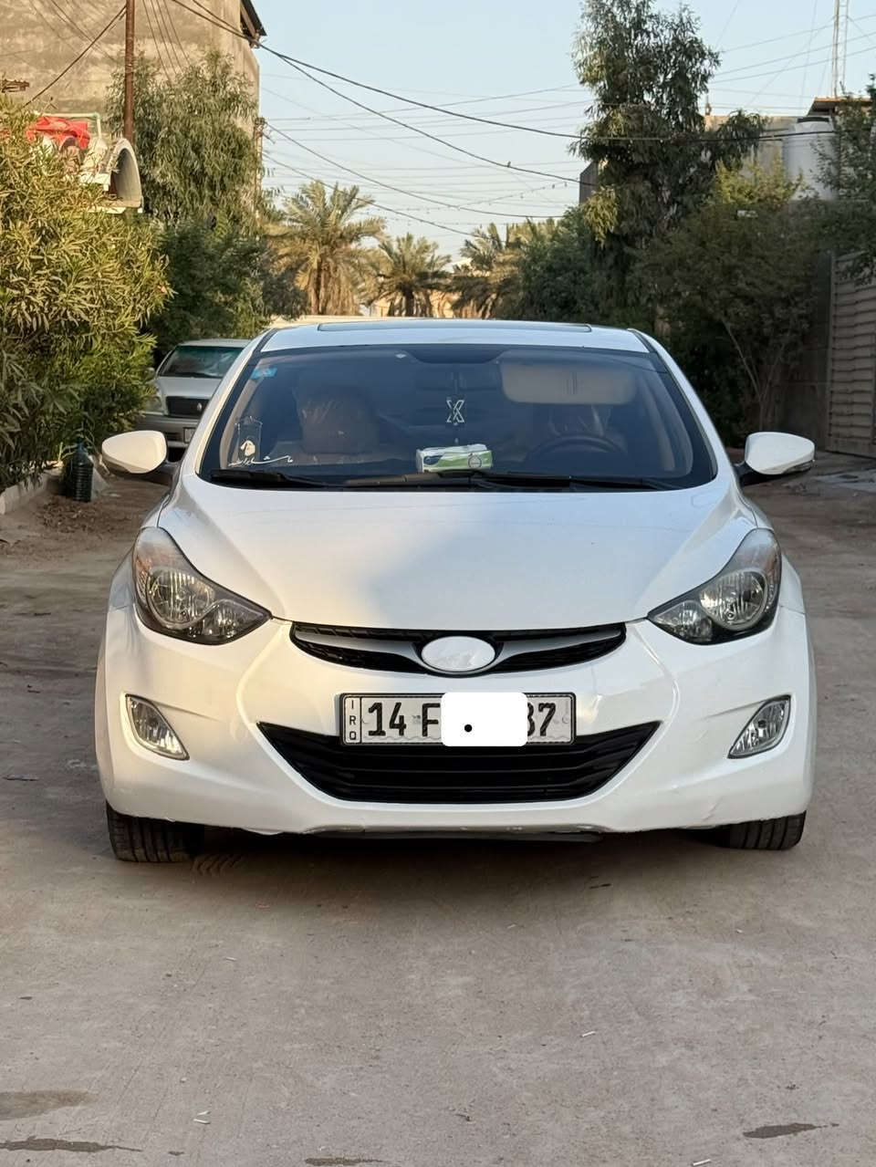 النترا14خليجي فول ما عدا البصمة ماشية96كاملة من كل شي 
بيها طخات وبارد سنوية جديدة بأسمي السعر110 ابوالخصيب
***********
