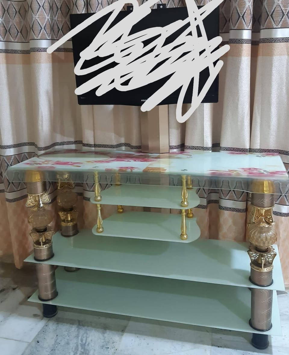 كنب • بدون تفاصيل