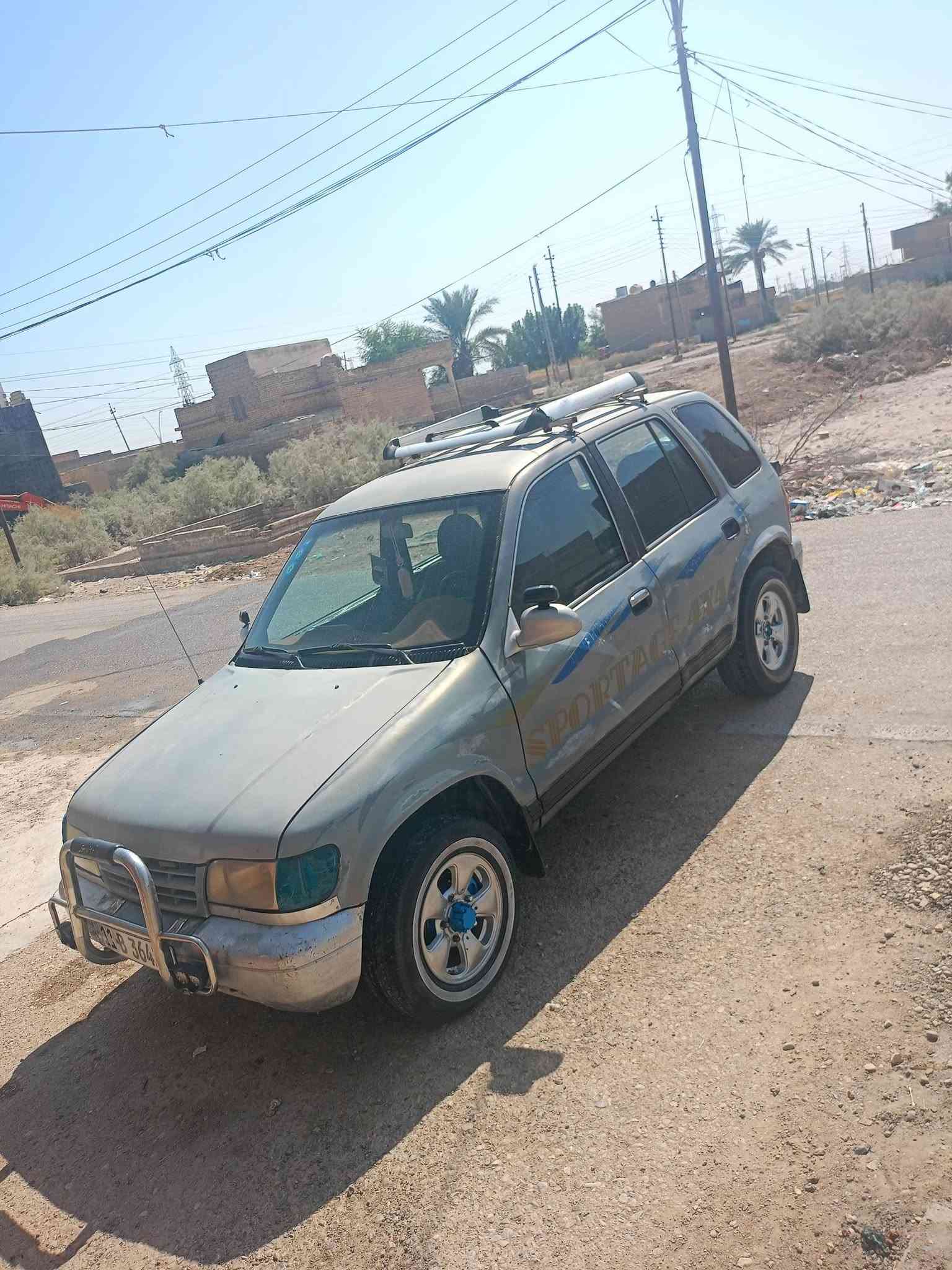 للمراوس فقط بكيا حمل حتلو كشر تعبان المهم كير ومكينة وشاصي زين
سبورتج 
موديل 1994 رقم بغداد  كير عادي مكينة وكير وشاصي كفالة شرط التحويل 
مكاني ديالى / سيف سعد
