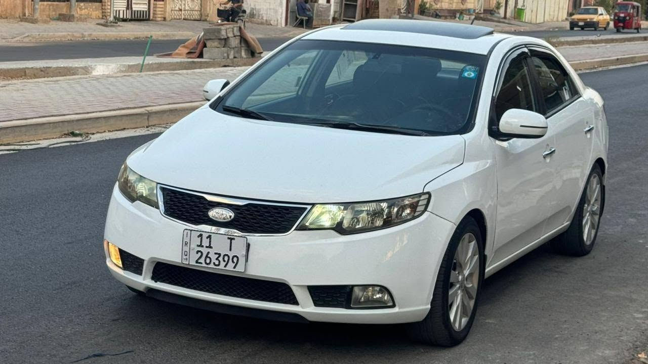 بسم الله الرحمن الرحيم
سيراتو 2013 خليجي رقم بغداد الدولي باسمي
محرك 1600 دوش بلادي ممفتوح
كير محرك صدر تبريد كفاله
السعر 95 وبيها مجال
فول مواصفات عدا البصمه
فتحة سقف 
شفتات ستيرن
تحكم ستيرن
كامرا وحساس خلفي
مري شفط 
اشاير بالمري ويدات نيكل
بيها طخه باب السايق ومصلح نفسه
مكانها بغداد ***********
