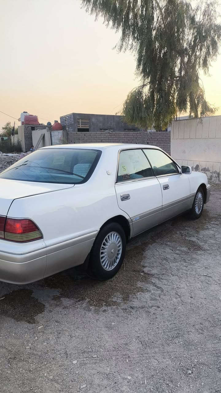 سلام عليكم ورحمه الله وبركاته 
راس الثور لون ابيض محزم رقم نجف انكليزي جديد سنويه 2030 باسم صديقي تحويل ثاني يوم مكفوله من الگص ونقل الجثه والكلبه والضربه والخياس والعيب الشرعي مكينه وگير فيفيتي 2500 فيشه وحده  شرط الفحص حداده جديده تبريد شغال برانكيت جديد مابيه  لاصبغ ولاخياس لايت كرستال جديد السعر (88) وبيه مجال قليل مكان السياره قضاء الجبايش للاستفسار الاتصال ‏(‪***********‬‏)
