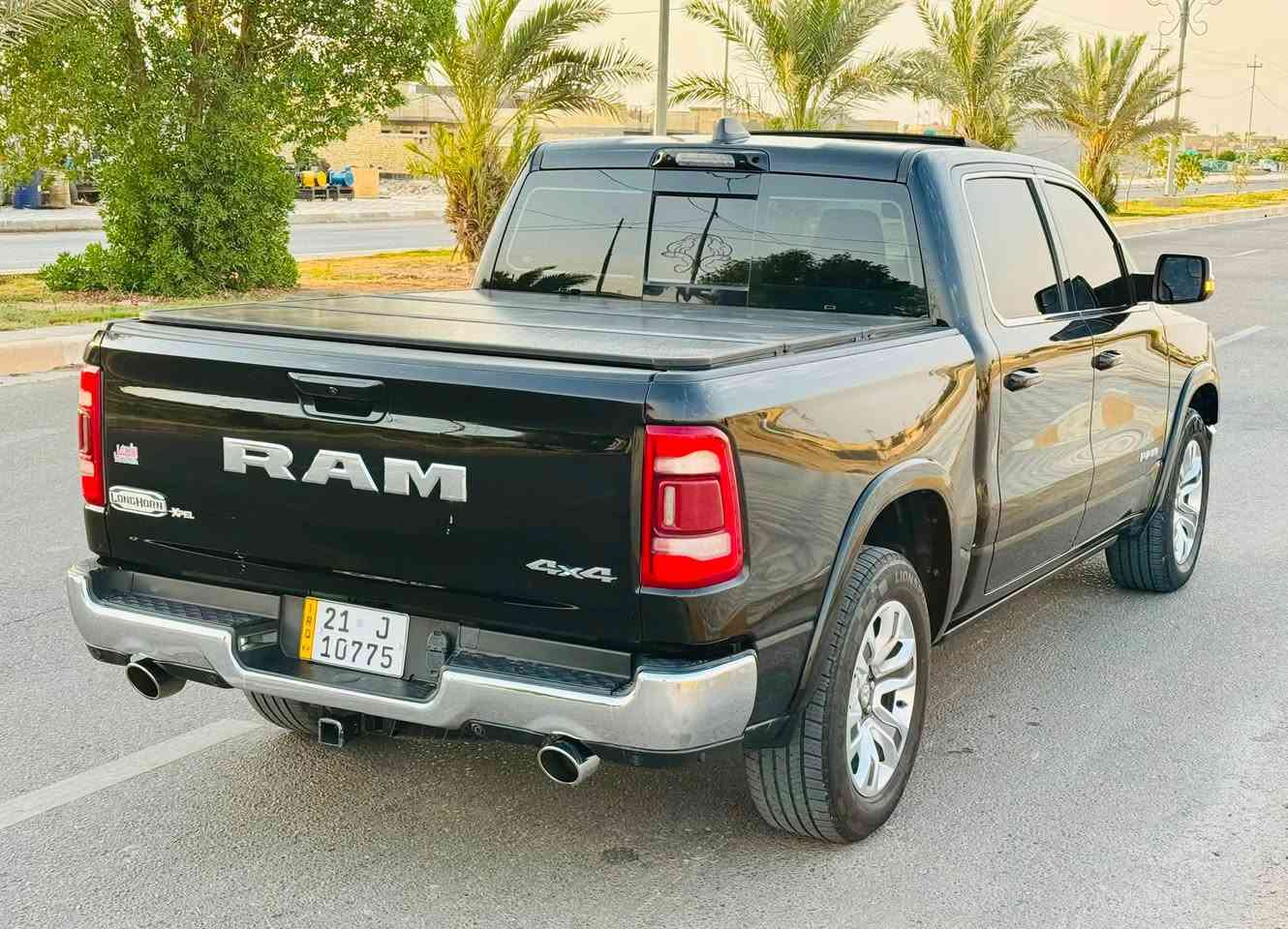 رام 2023 فئه LONG HORN خليجي فوول 1/1 
كفاله عامه من كلشي حتى الشخط والرصعه مغلفه PPF 
رقم ربيل بسمي شخصيا جام اسود بسنويه تحويل وكاله حاضر
بيع او مراوس السعر 467$ مكاني بابل - الشوملي 
للاستفسار *********** او ***********
