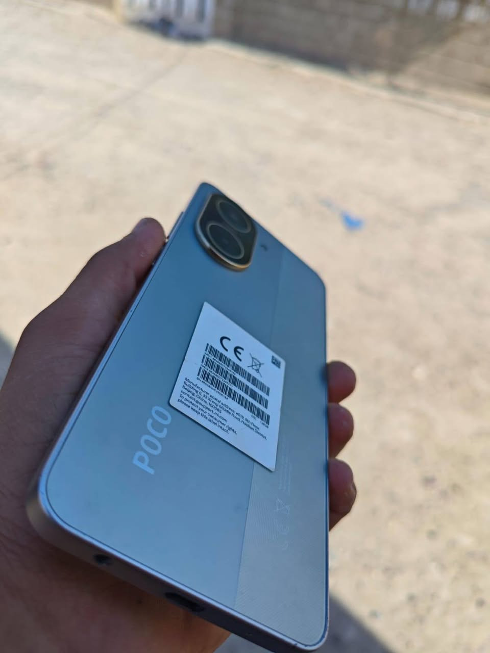 اللون: صحراويPOCO C71
جهاز نضيف 
الذاكرة الداخلية: 128 GB
ذاكرة الوصول العشوائي (RAM): 4 GB
كاميرا أمامية/ خلفية: 32 MP / 8 MP
حجم الشاشة: 6.88 in
إصدار نظام التشغيل: Android 15 (Go Edition)
وحدة المعالجة المركزية (CPU): Octa-Core
قدرة البطارية: 5200 mAh
إصدار: إصدار عالمي
سعر 175 و بيه مجال 

مكاني تكريت 
واتساب ***********
