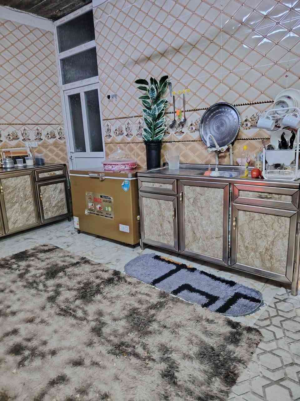 حي واحد حزيران • ١٠٠م • طابق ونص