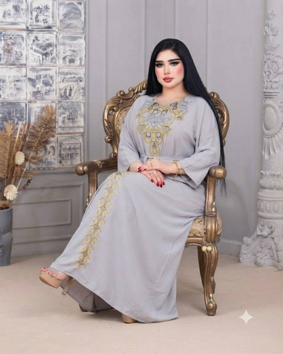 #تخفيظاااااات 🔥 

دشداشة برنسيسه ستراس و تطريز دبل كلوش  😍

الخامه كشمير ايطالي اصلي 💯

القياسات من XXL الى 5XL

سعر الدرزن 12 قطعه 85 الف 

سعر القطعة مفرد 12 الف  سعر القطعتين ب 20 الف
للحجز والاستفسار مراسلة خاص أو عبر واتس اب ***********
