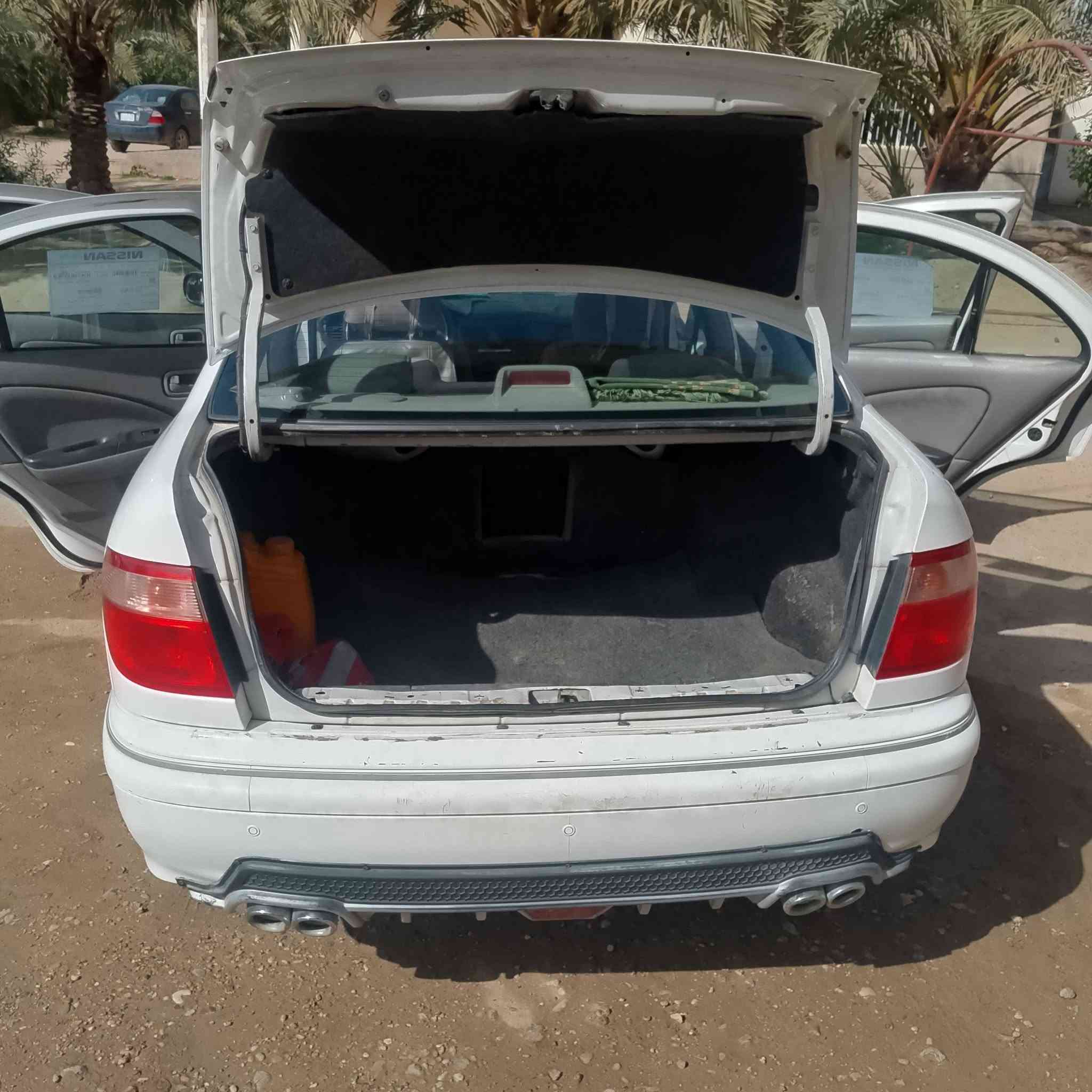 🚘 للبيع سني موديل 2001 ياباني 🚘
🔹 الموديل: 2001
🔹 المحرك: قبق أسود
🔹 الكير: عادي
🔹 التدفئة والتبريد: شغالات
🔹 الرقم: بغداد – مشروع وطني
🔹 السنوية: نافذة
🔹 الملكية: باسم واحد من قضاء عنه
🔹 ضررها : مجرد طخة بالجاملغ الأمامي، اليسري ومبين بالصور المرفقة 
👀 السيارة موجودة، تعال شوفها بعينك وافحصها على داير مليم.
📞 للاستفسار والجادين فقط: الاتصال على الرقم التالي (***********) (موجود واتساب) 
 رجاءً. البيع للجادين فقط، والفحص مفتوح ومن حق المشتري يفحص السيارة بالمكان اللي يريده. 
* ملاحظة السيارة وصلت 70 $
