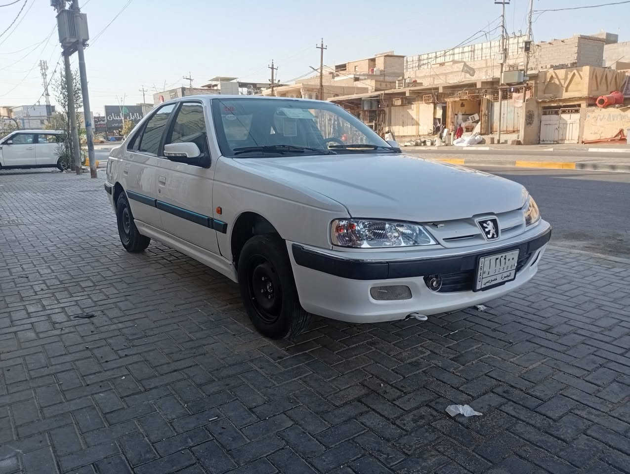 سلام عليكم بيجو بارص موديل 2012السياره جاهزه مكينه وكير وتبريد السياره جاهزه بيه بس صبغ مكانات السعر 38وبيه مجال قليل وهاذه رقمي ***********
