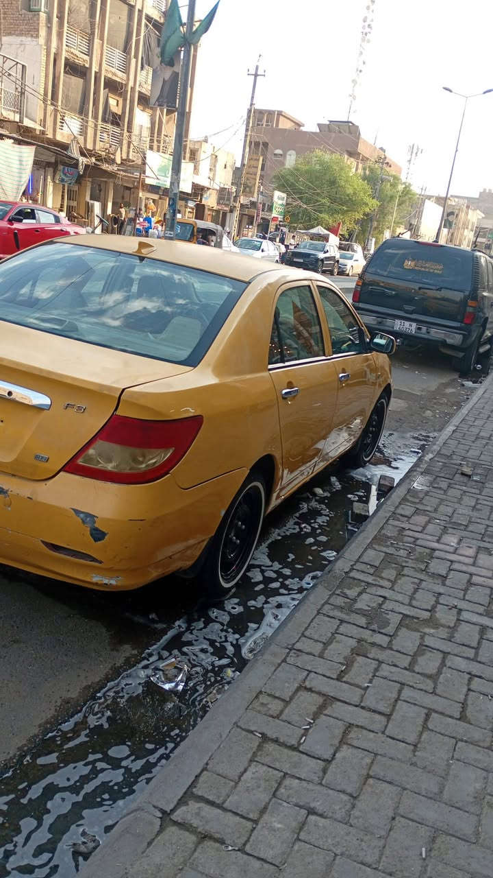 السلام عليكم سياره بي واي دي اف 3 للبيع رقم بغداد تحويل ثاني يوم سياره نظيفه وحلوه مكان بغداد بياع شارع 20  السعر 50 وبيها مجال 
اتصال بالرقم ***********
