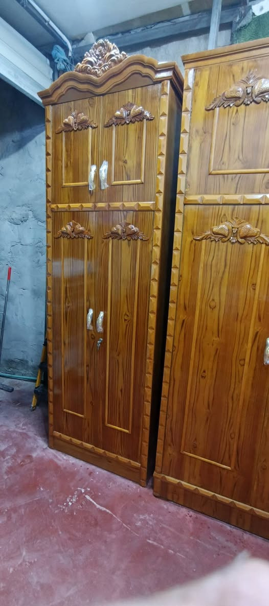 سعرها مليون 300قفل
***********
