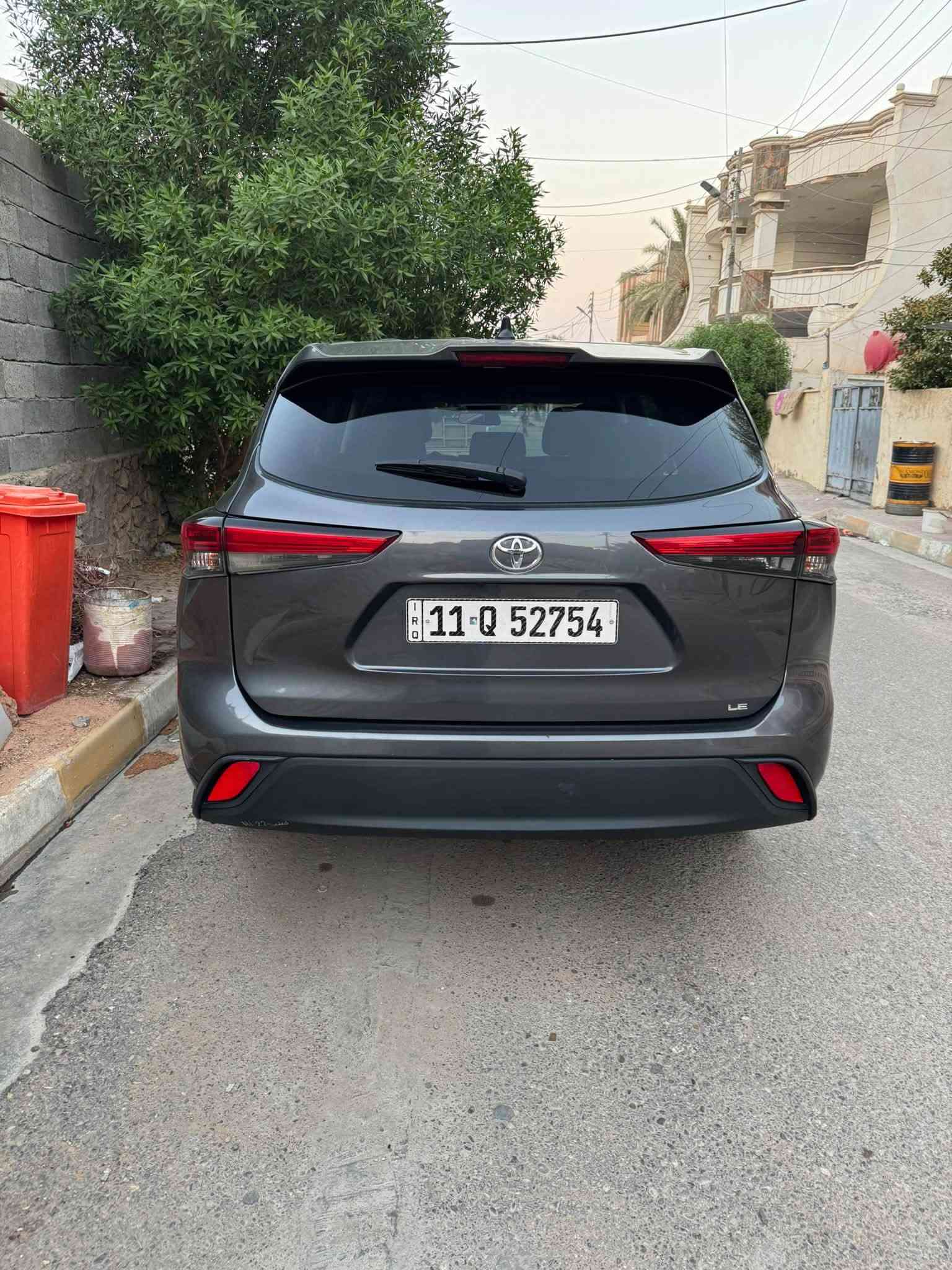 ‏سلام عليكم هالندر موديل ٢٢￼ ￼ ‏صور الضربة مرفقه
￼ جاملغ خلفي بدون ايرباك ￼ماشيه ٨٨ميل
السياره رقم بغداد بسمي
محرك كير صدر تبريد كلا كفالا
مواصفات السياره
بصمه تشغيل وبواب
صندوك كهربه
رادار جانبي ومامي
لايت زنون
كشن كهربه
مكان السياره 
‏ محافظة الأنبار 
‏ قضاء هيت
سعر السياره ٢٥٠￼￼
رقم الموبايل 
***********
