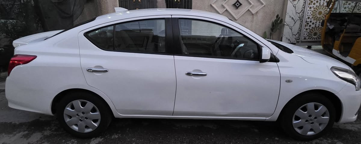 🚗 للبيع – نيسان صني 2024 هندي السور مع ضمان شركة السور رقم بغداد الجديد و هزة جديده و ب اسمي السيارة تحويل ثاني يوم.
للبيع – نيسان صني 2024 هندي السور مع ضمان شركة السور رقم بغداد الجديد و هزة جديده و ب اسمي السيارة تحويل ثاني يوم.
✅ هندي – بليتة زرقاء 
✅ مكفولة من التبديل
✅ ماشية 21,000 كم فقط
🔧 المحرك والگير سليم من الفتح ، مع تبديل دهن دوري. 
✅ الشاصي، القواعد، وحجر البيئة كلها سليمة، والبيع بشرط تقرير السونار و كما هو موضح بالصور.
 المواصفات:
• جام أمامي كهربائي.
• شاشة مع كاميرا 360°.
تحكم ستيرن 
🔹 ملاحظة: الباب الأمامي الأيمن يحتوي فقط على ضربة خفيفة ترجع بارد  وموضحة بالكامل بالصور.
 السعر: 115 ورقة (11,500 دولار)
📍 الموقع: بغداد – مدينة الحرية
📞 للاستفسار: ***********
الجاد بالشراء فقط يتصل
