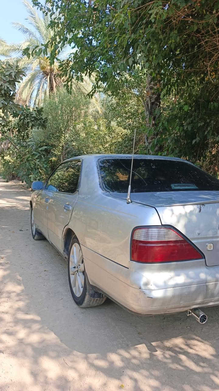 سلام عليكم.
نيسان سدرك. موديل. 2000.

رقم كربلاء. مشروع وطني. تحويل مباشر. 

كير اوتماتيك. محرك. ونجي.  دواخل. جديده. 

حداديه. جديده... مكفوله كص ونقل جثه. 

السعر. 28  العنوان كربلاء طويريج ***********
