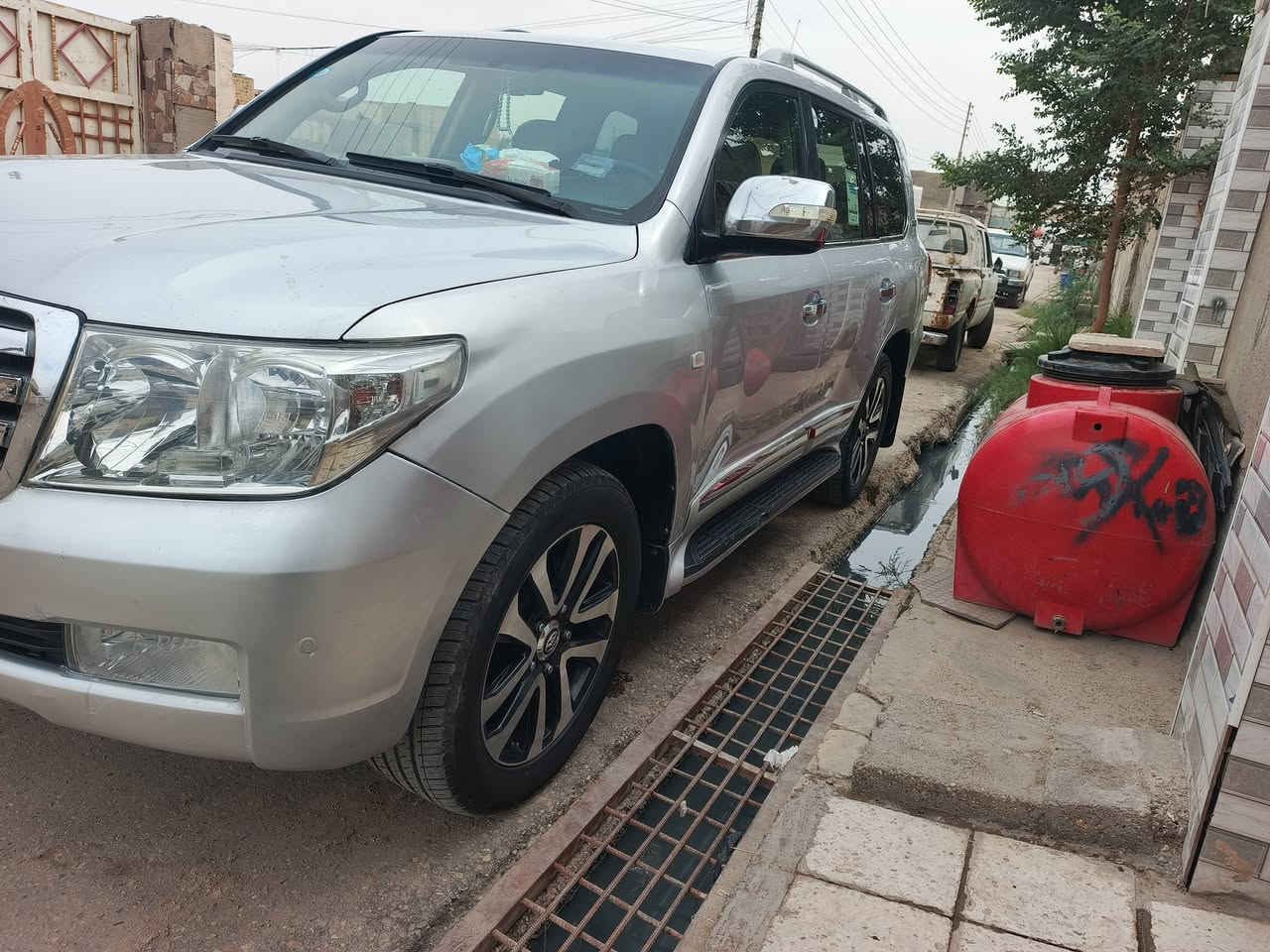 لاندكروزر • ٢٠١١ • رقم بغداد