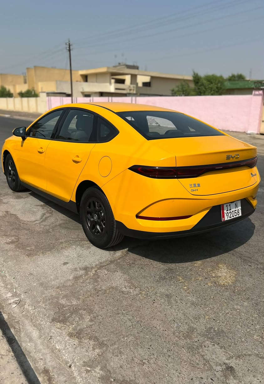بي واي دي كن بلاس 2025 أجره
BYD Qin Plus 
رقم بغداد تحويل مباشر 
السياره على وضع الشركه كفاله عامه 
المسافه الكليه المقطوعه 19 الف كم 
المواصفات معروفه (( بانزين - هايبرد 🔋 - كهرباء⚡️)) 

بصمة وكارت وتشغيل عن بعد 
تعدد انظمة القيادة 
تحكمات استيرن جهتين 
تبريد قطعتين امامي خلفي 
كاميرا خلفيه دواره وحساسات 
ليد نهاري و الانارة ليد 
شاشة متعددة الاستخدام 
وبعد مواصفات 
ارضية مدوشمة جلد اصلي وكاعيات تفصال جلد 

السعر : 20 مليون   
الهاتف : *********** 
العنوان : بغداد 
ملاحظة :سعر التكسي ما يتقارن بالخصوصي لان التكسي اغلا
