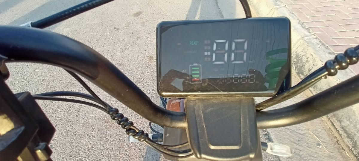 سلام عليكم من رخصة الادمن اقرة المنشو زين
دراجة شحن4بطاريات شرط انطيك هيا 100/%

تمشيك 35ال30كيلو شرط 

سويجين بصمة تشغيل عن بعد 

مانع سرقة كارتات عدد 2تشغيل 

سماعات بلوتوث 
ستاند موبايل وتكدر تشحن موبايلك هم

سرعة الدراجة 60او اكثر بس حقيقي شكد ما اعرف

اشاير خلاط كلهم شغالات انطيك الدراجة شرط من الراس للراس

تفحصها اذا بيها اي عطل تشلع عيوني

سعرها 225وبيها مجال ما يكون بخاطرك الا الطيب ***********هذا بي واتساب

وهذا اذا تريد تتصل عليه  

***********

ولخاص مفتوح ايضا
