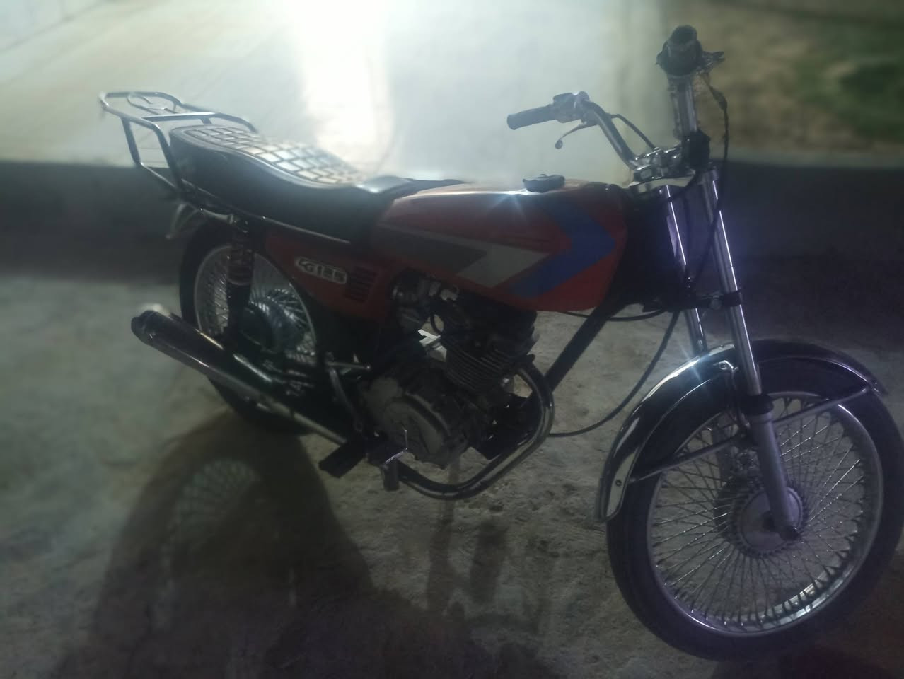 دراجه تايكر موديل 2019 نظيفه ومرتبه مثل ما موضح بالصوره سعر 270 
وبيهه مجال قليل ,,واتساب ***********
