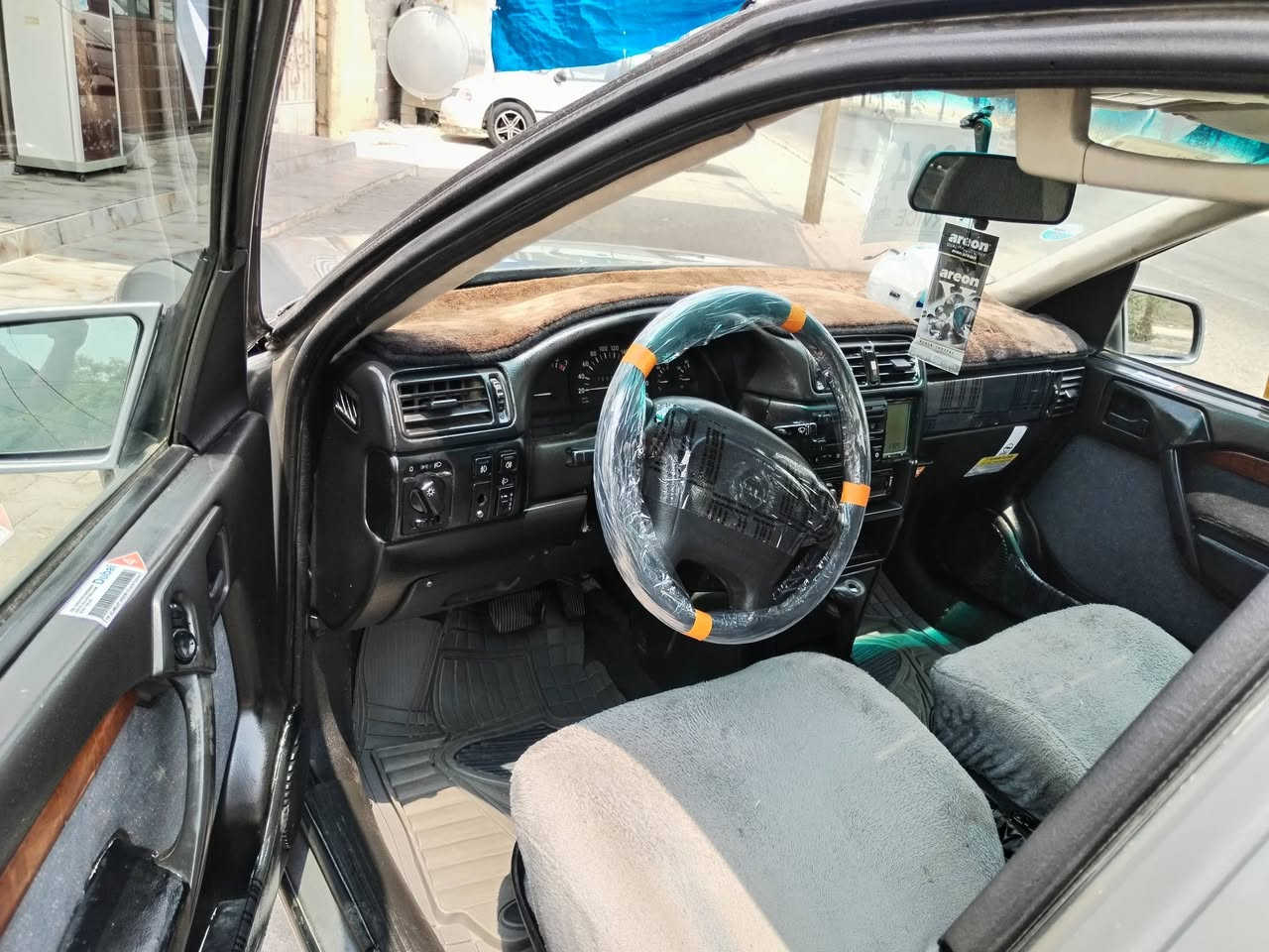 اوبل فكترا موديل ١٩٩٤محرك ٢٠اوتماتيك  تبريد كومبريسر راديتر بنكه كله شغال بس بي ليك سلايت اوتو جامات امامي اوتو مرايات اوتو محرك كير بشرط صدر كهربائيات كيجات كله بشرط تايرات بشرط هلالات مامعمر ع بلاد بدنه بلاد بدون كص بدون شَواصي بدون تكم بدون حوض بدون سقف ودواخل كله بشرط دواخل لوك بردات بلاد ايرباك سعره ٤٦وبي مجال كولش قليل جماعة الاربعين والجوه لايخابر ولا يعلق هذا الحلال كدام العين دفتر بانزين بي وشرط التحويل فقط كركوك حي الوحدة ***********
