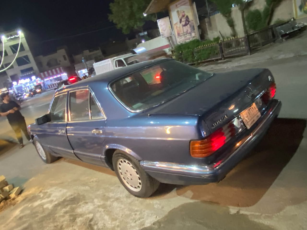سلام عليكم مارسيدس 1990 سياره تعمير كله جديد كير مكينه بجيس تخم تاير غرفه جديده تبريد شغال وثلج سياره جاهزه على آخر حبابه ما ناقصها أي شي رقم بغداد مشروع وطني سياره امنه الله جديده بدون حادث كفاله من الحادث 
عنوان السيارة بغداد الجديده شارع المسيح 
السعر 58 وبيها مجال بسيط 
***********

