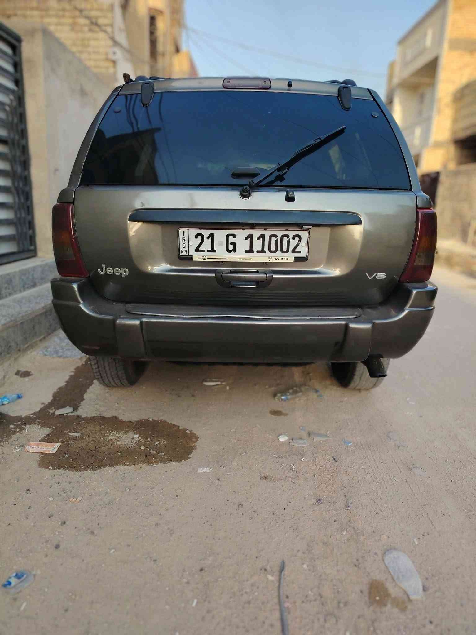 السلام عليكم جيب شيروكي فئه لاريدو موديل 2000 كلين بدون ظربه بيها خمس قطع صبع بدون حادث فقط لون مكينه وكير مكفولات مكينه ثمانيه بس انطيك شرط صرفها أقل من السته خير من الله تبريد ثلج تتفئه نار كهربائيات شلع شغاله سنتر لوك لايت زنون شاشه وكامره صدر امامي خلفي جديد أربع دبلات جدد تخم تاير حلو سبير السياره هورن يوكن رباعي ترايك لسليمانيه ابصملك بسمي السياره سنويه ل 2029 مصفره هزه جديده ترايها يخبل شلعه ومعدل تشيل التبليط امانت الله مراوس وأخذ فرق حسب القناعه لأن معتاز فلوس رجآرجآ قصط مابيع مكاني بغداد الزعفرانيه السعر 60 وبيها مجال ***********
