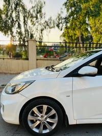 اكسنت مضلع • ٢٠١٣ • رقم اربيل