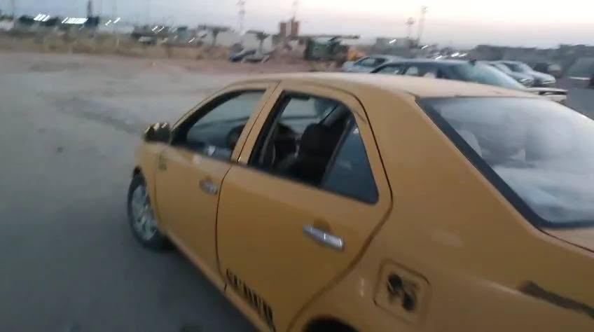 السلام عليكم سياره جيلي موديل 2010/كاربون ورقي السنويه نافذه 2023 شرط الوكاله وتحويل السعر 20 /***********
