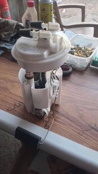 عبوه سمند بيجو اصلي كامل مع الطوافه الاصليه والفيت بم الاصلي  ٥٠ الف  ...