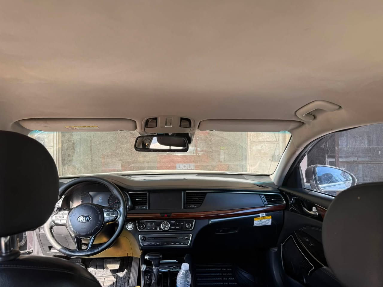 السلام عليكم عندي كيا كادنزه Q7
السياره بيها 5 قطع صبخ ابيع حزام 
محرك GDi-3300V6

محرك مبدل كازكيت فقط حمت من وره فيشه مروحه 
كير 8 نمر جيد جدا
سياره فول الفول الاخير مديل 2016 شكل ال2018 فوك
كشنات جلد 
تبريد بل كشنات
تدفئه بل كشنات
صندوق شفط وكهرباء جكات 
حساسات خلفيه
حساسات اماميه
ستيرن شفط كهرباء
رادارات امامي مع خلفي
مري شفط مع رادارات
رادارات بل جوانب
داتشو
برده خلفيه كهرباء مع بردات جوانب يدوي بلاد
سايد بريك كهرباء
برده كهرباء
ستيرن كله تحكمات
شاشه بلاديه
بصمه بيبات مع بصمه تشغيل
جنطه بصمه
الون فيلي 
رقم مميز
دبل جام عزل فول الفول
سياره بل مشي صاروخ متلزم
صدر امامي خلفي قبل 8 اشهر مبدلي وكاله 
مشط بي صوت طكه من تفر ستيرن
تيرات نص عمر تبريد مركزي  امامي خلفي 
تبريد قطعتين
مكان سياره بغداد كراده ه/هـ *********** /هـ***********
سياره حادثها بمريكه جاملخ خلفي وره سايق فقط
سنويه بسمنه ممتواجد فيس
(السعر 120$ وبيها مجال قليل
