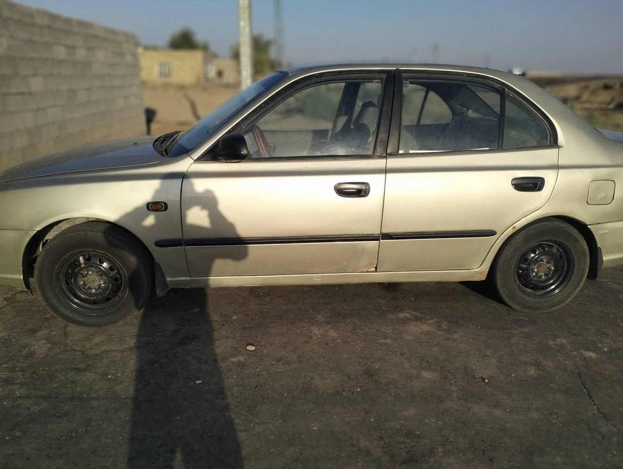 اكسنت فيرنا 2001 مكينه 1500 كير بالجيس جديد  صار اسبوع من شديته  زوج تايرات اماميه جدد صدر امامي جديد  رقم بصره راعيها يريد تحويل  مكانها ميسان  *********** السعر 35 وبيه مجال
