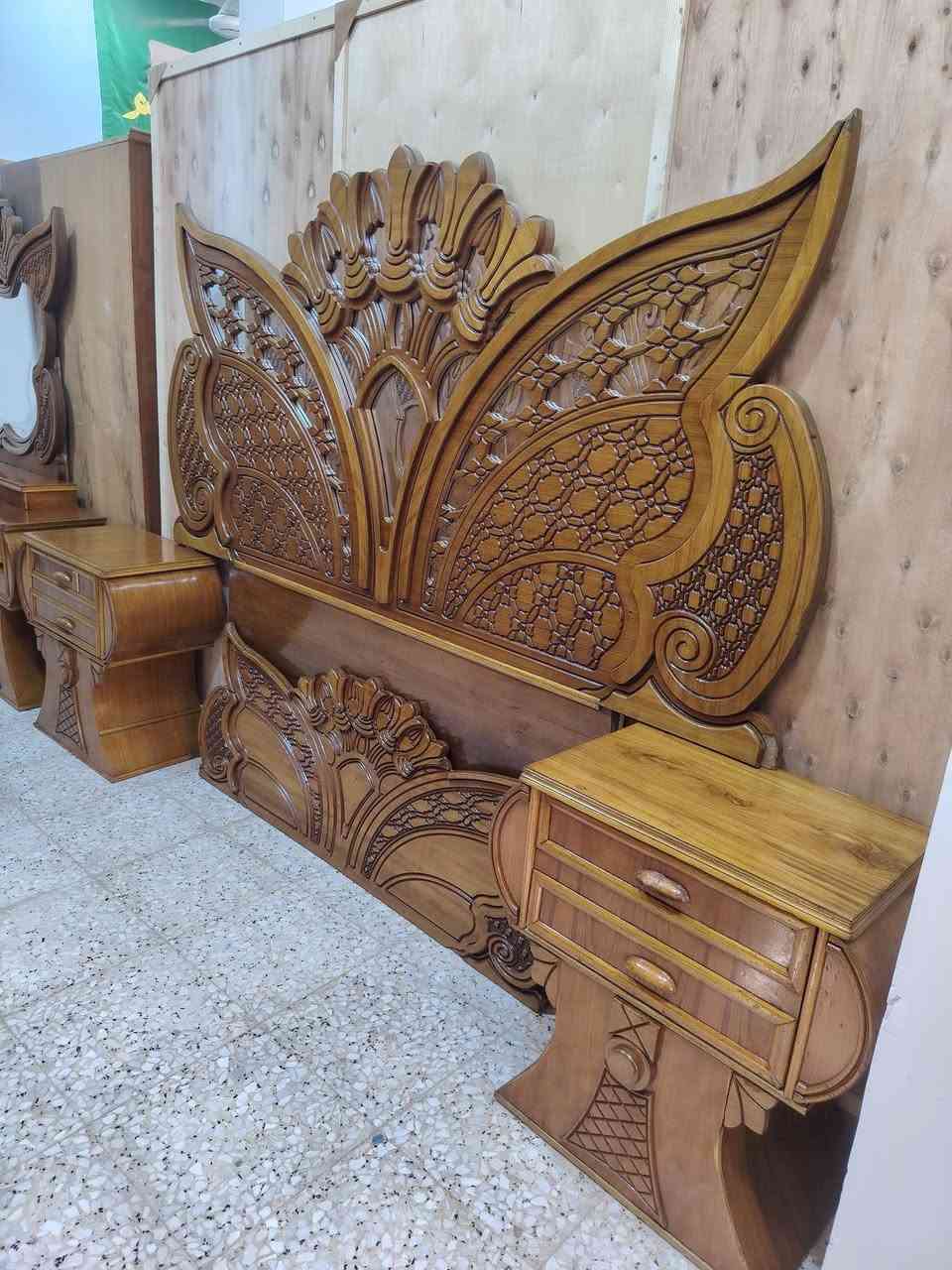 غرفه ام السته طابقين شغل تسكام صاج داخل وخارج
عنوان بابل قضاءالقاسم ع للاستفسار خاص او تصال

*********** واتساب.  #غرفه #انتيكا.
