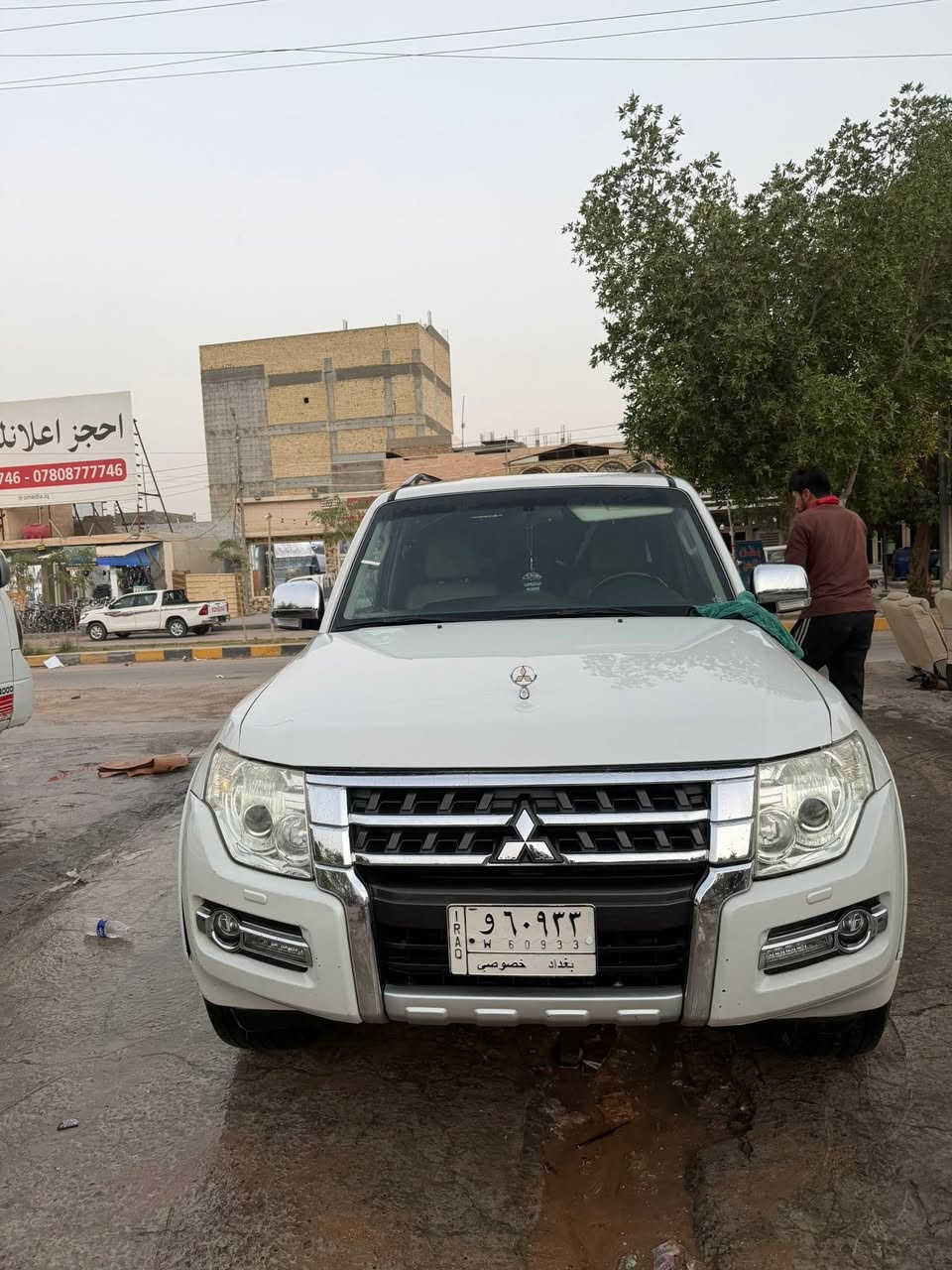 باجيرو حبتور موديل 2015 رقم بغداد مداور ثاني يوم مكفوله كفاله عامه من صبغ وبارد ماشيه 124 سياره جديده واستخدام شخصي السعر 166 وبيها مجال 
العنوان النجف مجمع الاميرات 
***********
