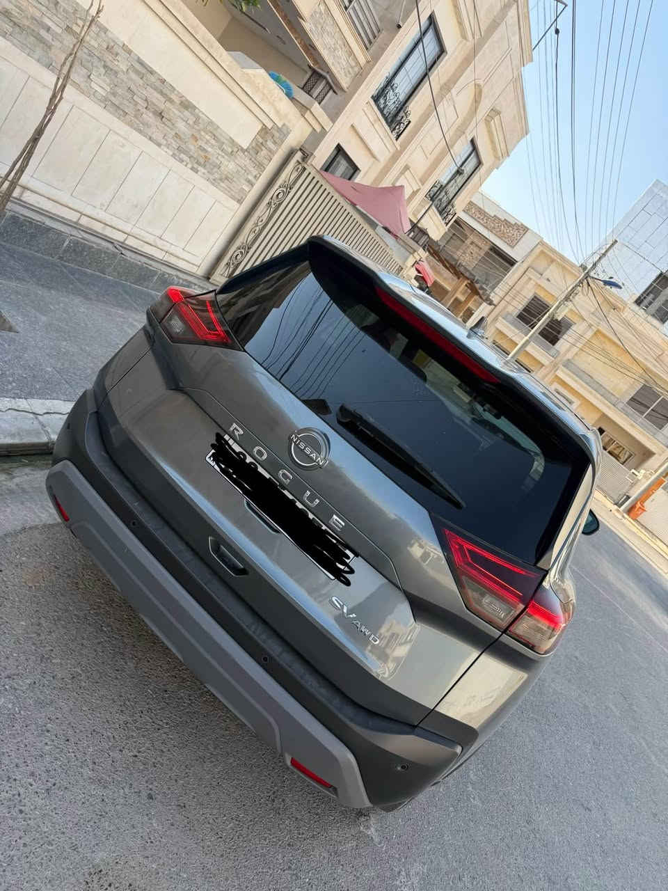 Nisan rogue 
٢٠٢٣
بدون سبغ بدون دواخل 
مواصفات SV AWD
مكينة 1.5توربو
***********
