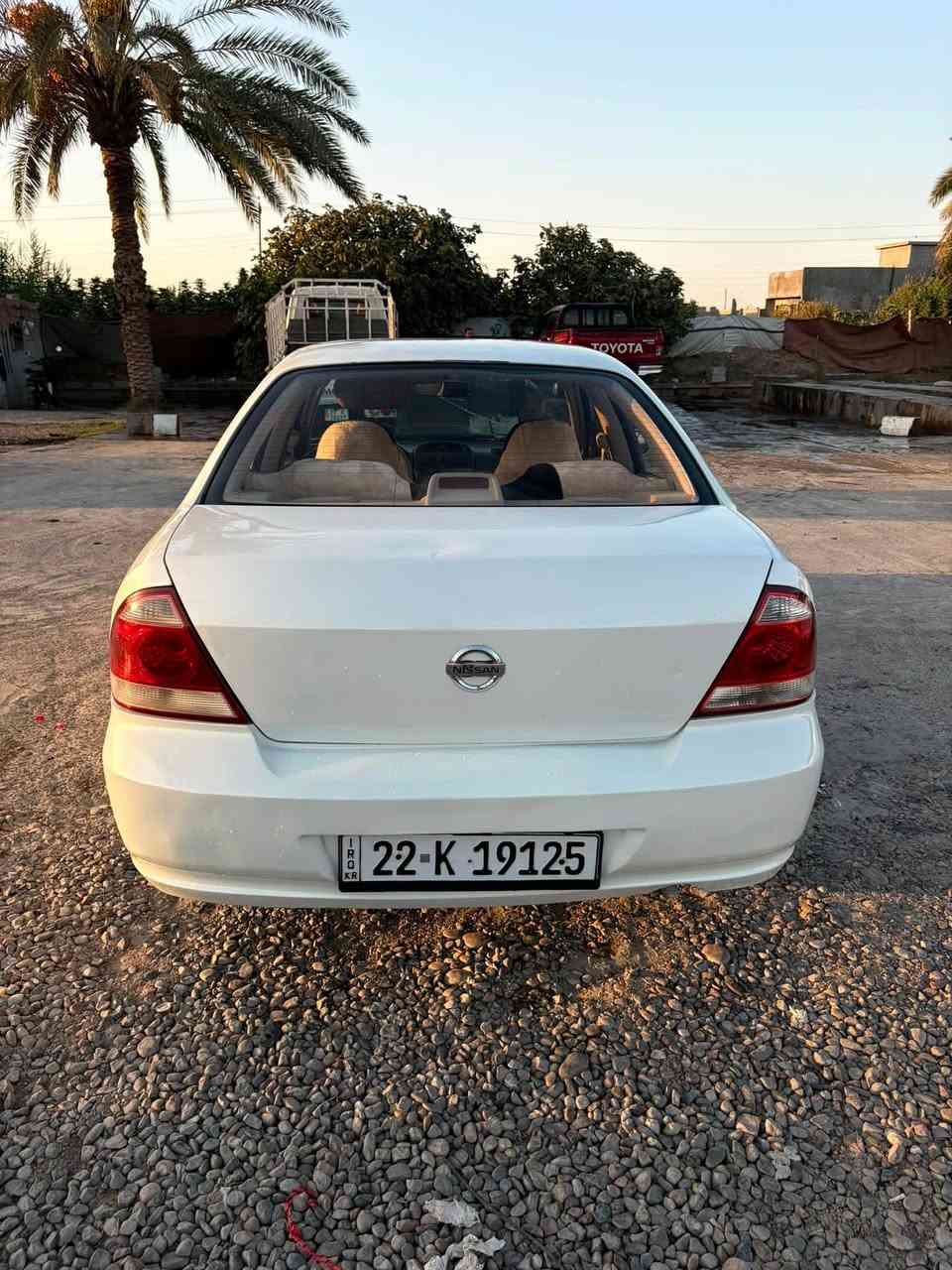 السلام عليكم
نيسان سني كوري 2009 رقم أربيل الجديد شرط التحويل 

بيها قطعه الجاملغ الأمامي فقط بدون دواخل وبيها باردات سيارة نظيفة وجاهزة للأخير كهربائيات وكير وصدر وتاير كله جديد تبريد شغال ثلج ربع ما تصرف عليها 

ب 85 وبيها مجال مكاني صلاح الدين يثرب ***********
