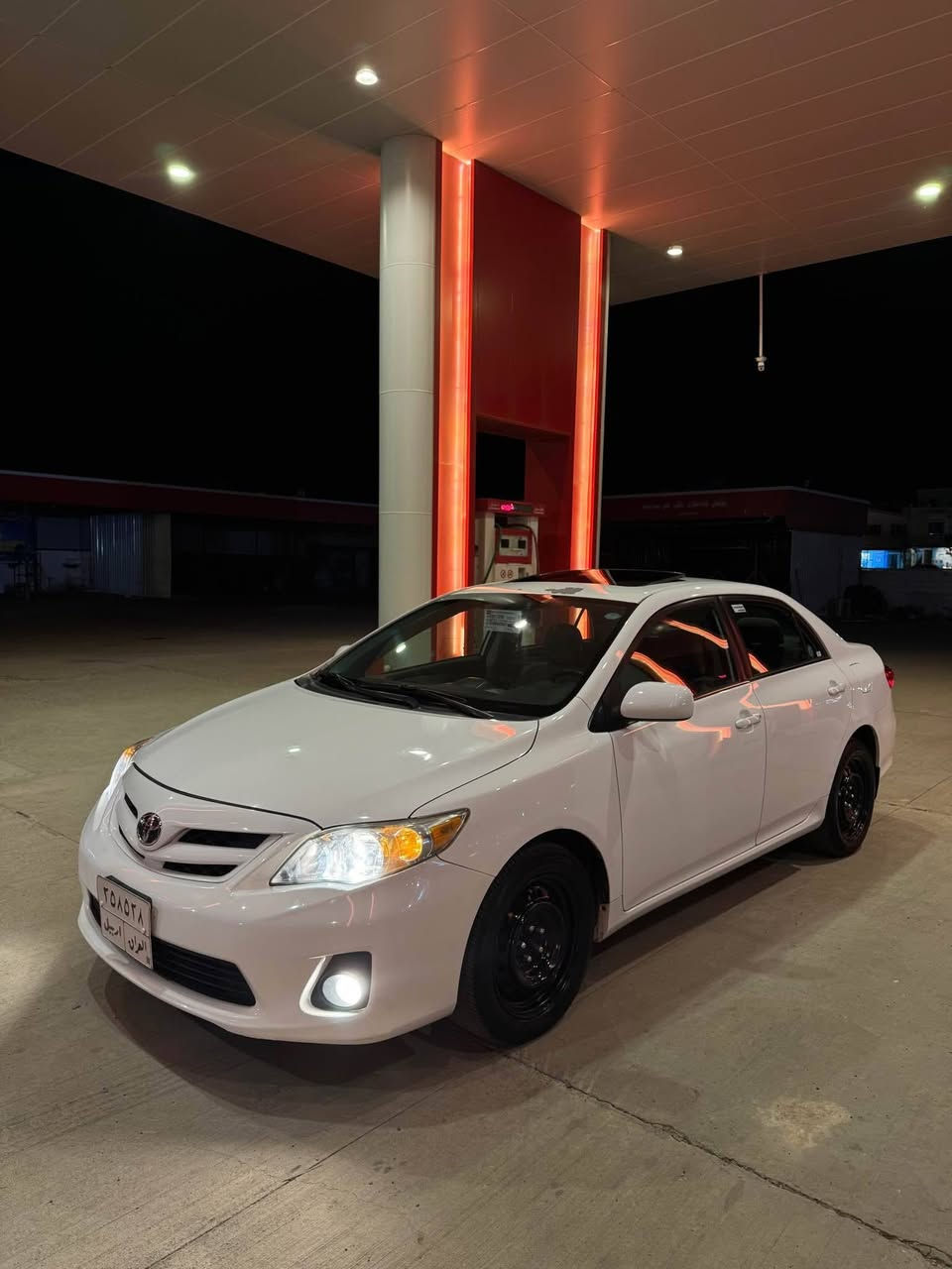 Toyota corolla 2013 🇺🇸
تویوتا کرولا مواصفات امریکی 
مەکینە گەورە 
بێ بۆیاغ و بێ لێدران 
رەنگی سپی بەفری 
سەیارەکی جوان و خاوێن ١ دەست بووە بێ مەسروف 
مواصفات LE 
سلایت - شاشە - گێچ و سەعات بیلادی - گێر ئۆتۆماتیک - 

لەسەر دەقی بیلادی شەریکە ماوەتەوە 
١٢٥،٠٠٠ کم رۆشتوە 

 ١ تەعدیلی هەیە لە رسمەکان دیارە کەمک بۆیاغی لە سەقف فرە داوە چاک نەکراوە 

ژمارەی سەیارەکە پاش نوێکردنەوە دەبتە ٢٨٥٢٨ ژمارەکەشی لەگەڵە 

سعری ١٣٩$ مەجالی فرۆشتی تێدایە 

***********
کۆرەک - واتساپ - ڤایبەر شقلاوة, أربيل
