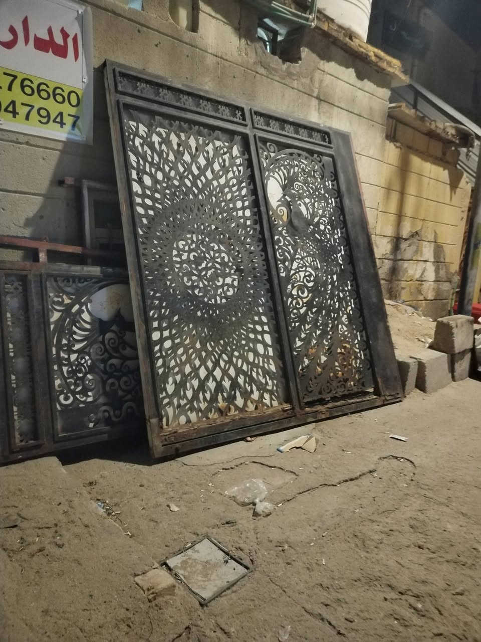البيع باب في البصره حيانيه *********** باب سلايت
