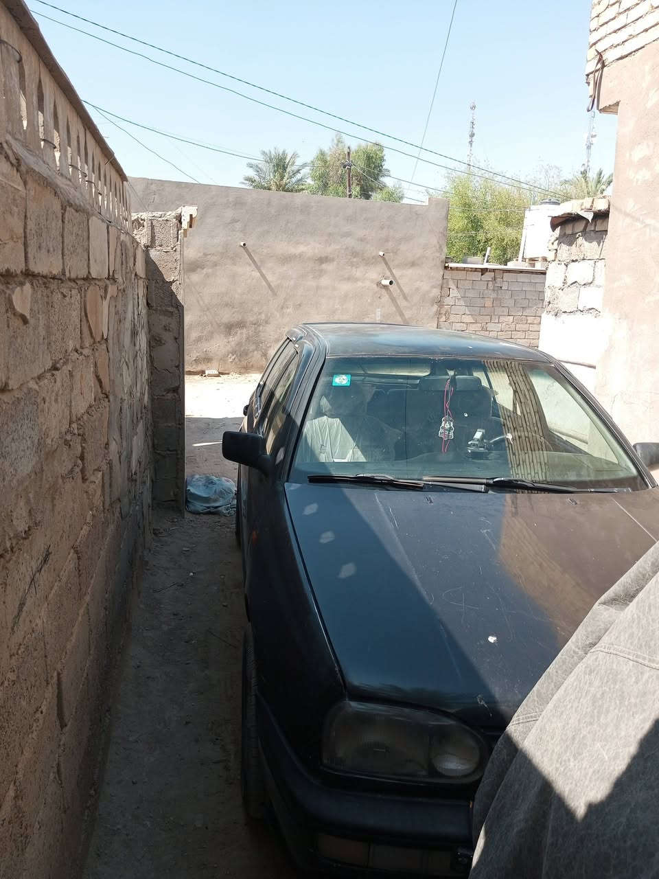 سلام عليكم كولف 94 محرك كير سعر 40وصدر جديد بسمي محرك 2000مكان ابو غريب ***********0
