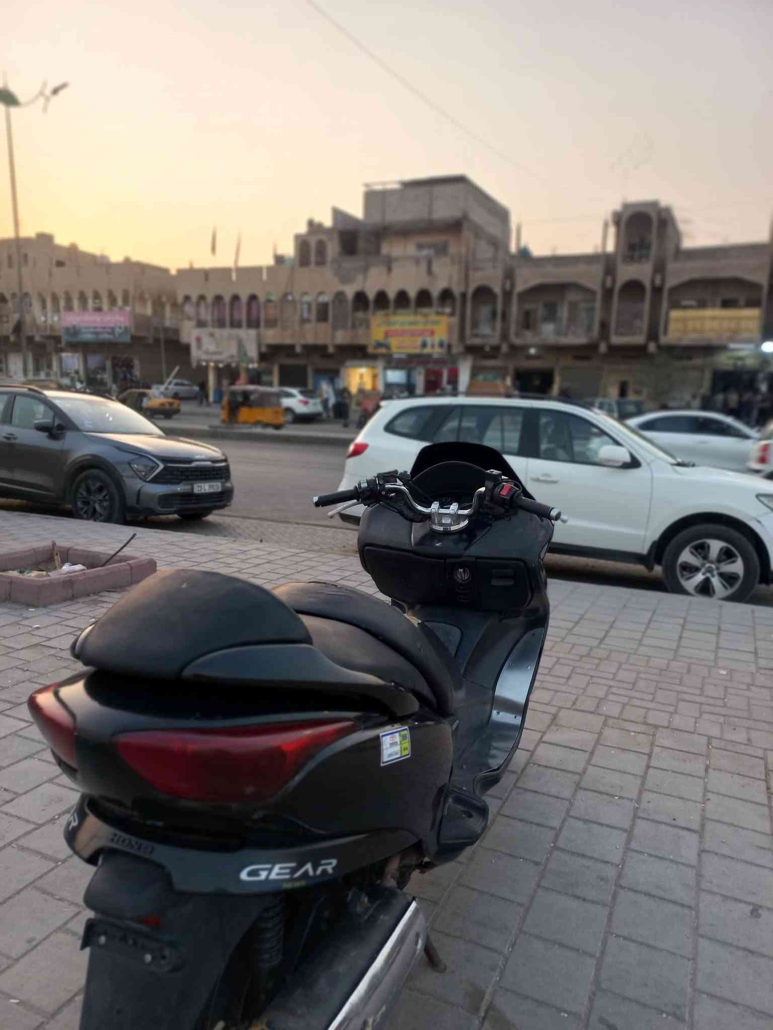 السلام عليكم دراجة فورزه 0,8 ٦كير ٣تحويلات 
مكينه كلجات جويبر خير من الله 
كهربائيات كيجات كله شغاله 
شلعه معدل فول تراي وين ميعجبك 
نضام اي بي اس تدفئه يدات ستان حساس
 السعر ٩٥٠ مكاني بغداد حي النصر 
***********
