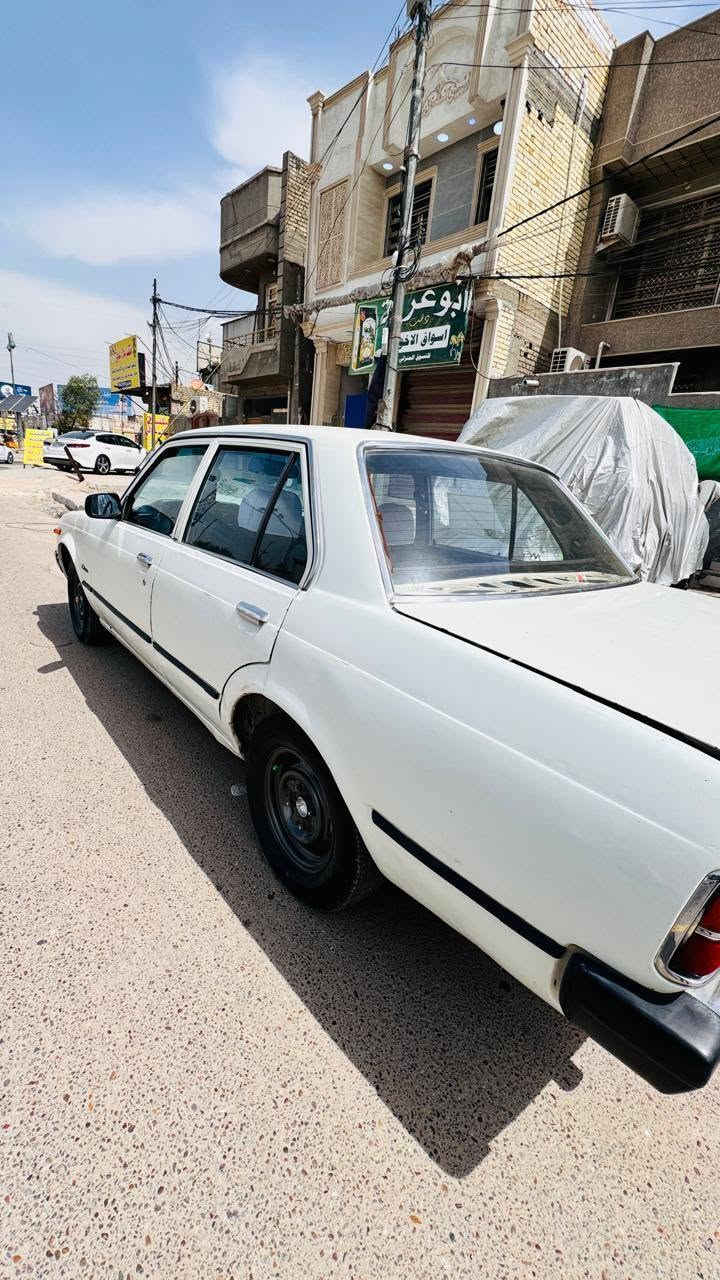 السلام عليكم
سيارة كرونه موديل 80 
تحويل باسم المشتري ثاني يوم ببغداد ؛ تخم تايرات جديد محرك نضيف كير نضيف كشر بلادي 
السعر 21 
للاتصال ***********بي واتساب 
***********
