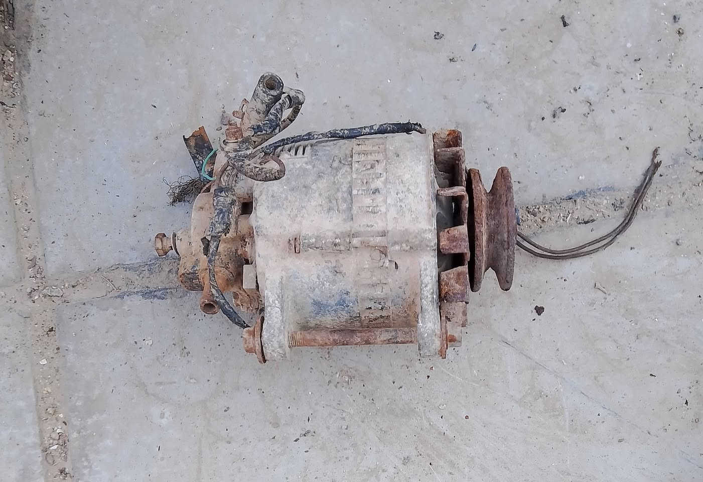 غراض للبيع مكاني حسينية
ابيع شلع اكثرهن شغال يعني تبيعهن مصلحة مو عتيك السعر 150
مكلف بالنشر الي يردهن يتصل على هذا الرقم ***********
