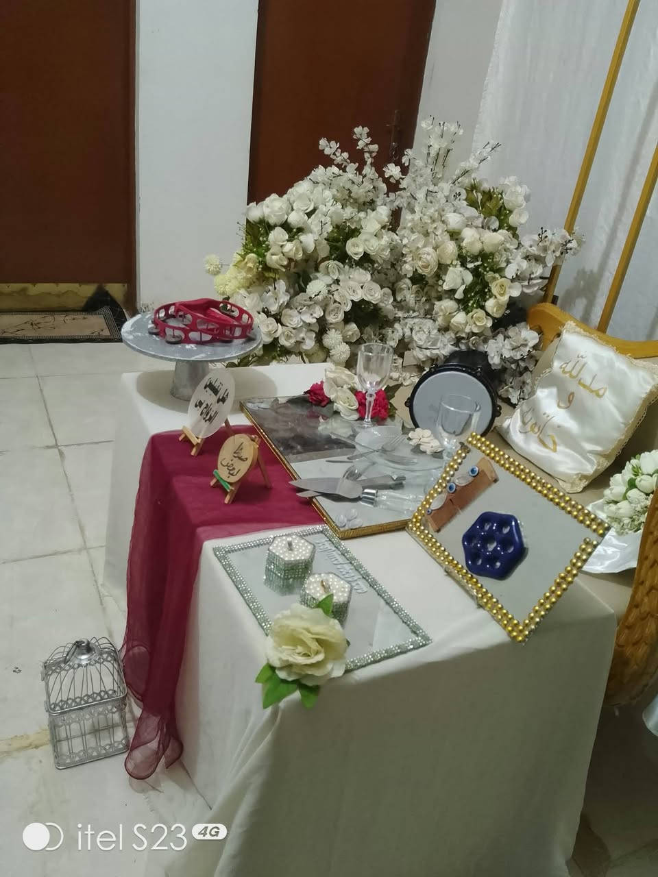 سلام عليكم عندي كوشات ليجار خطوبه حنه عرس عقدهديه كوشات ختان مبارك صوره هديه توصيل حسب المكان الاستفسار خاص عنواني الكوت

نص مكتوب في الصور:
- itel S23 4G