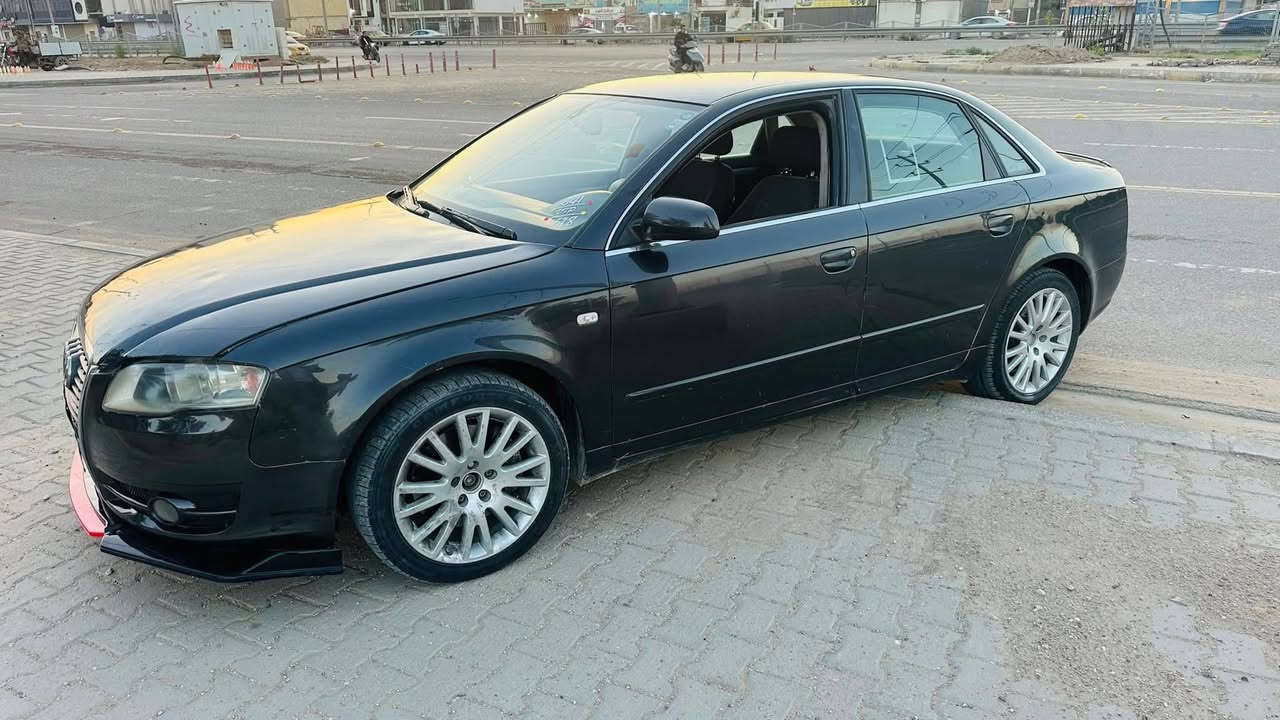 سلام عليكم من رخصت صاحب لكروب سياره للبيع اودي ٢٠٠٧ للبيع جاهزه سياره ونظيفه وحلوه سعر٦٠ ورقة ***********
