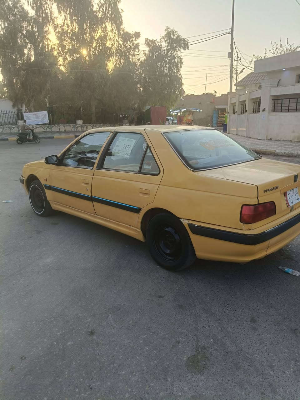 سلاام  عليكم.   بيجو بارص  موديل 15  رقم بصره مكينه وكير  مكفولات حداده جديده تخم تاير جديد كهربايات كله شغاله سنويه ال 29هيه وغرامات مصفره تبريد خير من الله  مكفوله من ضربه قويه وتبديل  سعر 25 وبيه مجال  مكانه لبصره *********** بي وتساب
