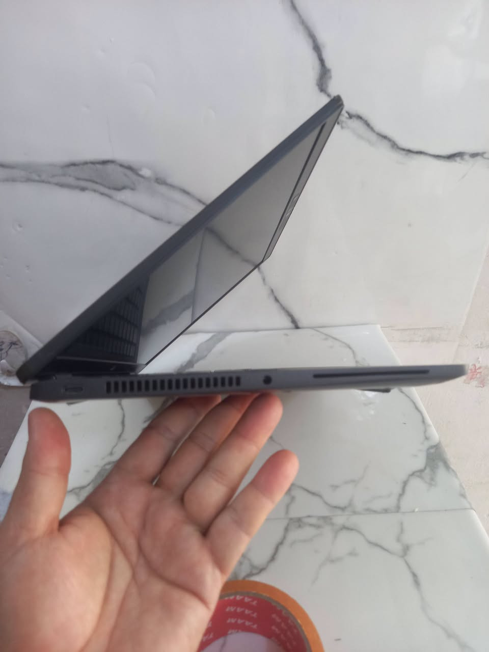 لابتوب دل 7420  dell
الجيل الحادي عشر 
المعالج كور اي 5 الجيل 11
الهارد    256    ssd  m.2
الرام  16  ddr4 
كارت الشاشة  8 شير 
حجم الشاشة  14 
الشاحنة اصلية 
يحتوي على منفذين تايب سي للشحن او نقل البيانات
نظام التشغيل ويندوز 10 عربي انكليزي 
الملحقات شاحنة تايب سي  وجنطة 
السعر  325

***********
***********
يوجد توصيل

متوفر 
تتوفر مجموعة لابتوبات بأسعار مناسبة ومواصفات مختلفة

نص مكتوب في الصور:
- About Your PC is monitored and protected. See details in Windows Security Installed RAM 16.0 GB Speed: 4267 MHz Processor 11th Gen Intel(R) Core(TM) i5-1145G7 @ 2.60GHz 1.50 GHz Graphics Card 128 MB Intel(R) Iris(R) Xe Graphics Storage 238 GB 50 GB of 238 GB used DESKTOP-N8FK656 Latitude 7420 Rename this PC Device Specifications Copy Device Name DESKTOP-N8FK656 Processor 11th Gen Intel(R) Core(TM) i5-1145G7 @ 2.60GHz 1.50 GHz
- About Device specifications Device Name DESKTOP-N8FK656 Processor 11th Gen Intel(R) Core(TM) i5-1145G7 @ 2.60GHz 1.50 GHz Installed RAM 16.0 GB (15.7 GB usable) Graphics Card Intel(R) Iris(R) Xe Graphics (128 MB) Storage 238 GB SSD KXG60ZNV256G NVMe KIOXIA 256GB Device ID 4EF9BCA7-B4D1-4473-A21B-C88272972659 Product ID 00325-97273-65845-AAOEM System Type 64-bit operating system, x64-based processor Pen and touch No pen or touch input is available for this display Frequently asked questions How does having 16 GB or more of RAM impact my PC's performance? Can I run modern applications smoothly with this RAM capacity? Is my GPU sufficient for high end gaming and video experience? How can having a dedicated GPU enhance my experience and productivity? Am I running the latest version of the Windows OS? What is the latest Windows version? Windows Specifications Copy
- Task Manager
- File Options View
- Processes Performance App history Startup Users Details Services
- CPU
- 3% 1.57 GHz
- Memory
- 3.9/15.7 GB (25%)
- Disk 0 (C: D:)
- SSD
- 1%
- Wi-Fi
- S: 0 R: 88.0 Kbps
- GPU 0
- Intel(R) Iris(R) Xe Grap...
- 0%
- % Utilization
- 60 seconds
- Utilization
- 3%
- Processes
- 165
- Speed
- 1.57 GHz
- Threads
- 2015
- Up time
- 0:00:38:42
- 11th Gen Intel(R) Core(TM) i5-1145G7 @ 2.60GHz
- Handles
- 66296
- Base speed:
- Sockets:
- Cores:
- Logical processors:
- Virtualization:
- Hyper-V support:
- L1 cache:
- L2 cache:
- L3 cache:
- 1.50 GHz
- 1
- 4
- 8
- Disabled
- Yes
- 320 KB
- 5.0 MB
- 8.0 MB
- Fewer details
- Open Resource Monitor
- e here to search
- 2% 1.36 GHz
- S: 0 R: 0 Kbps
- Memory usage
- 16.0 GB
- 15.7 GB
- 0
- Memory composition
- In use (Compressed)
- 3.8 GB (35.3 MB)
- Available
- 11.9 GB
- Speed:
- Slots used:
- Form factor:
- Hardware reserved:
- 4267 MHz
- 8 of 8
- Row of chips
- 274 MB
- Committed
- 3.7/18.6 GB
- Cached
- 1.1 GB
- Paged pool
- 177 MB
- Non-paged pool
- 225 MB
- here to search
- DELL
- Task Manager File Options View Processes Performance App history Startup Users Details Services CPU 1% 1.68 GHz Memory 3.9/15.7 GB (25%) Disk 0 (C: D:) SSD 0% Wi-Fi Wi-Fi S: 0 R: 0 Kbps GPU 0 Intel(R) Iris(R) Xe Grap... 0% GPU Intel(R) Iris(R) Xe Graphics 3D 0% Copy 0% Video Decode 0% Video Processing 0% Shared GPU memory usage 7.9 GB Utilization 0% GPU Memory 0.3/7.9 GB Shared GPU memory 0.3/7.9 GB Driver version: 32.0.101.7088 Driver date: 6/17/2026 DirectX version: 12 (FL 12.1) Physical location: PCI bus 0, device 2, function 0 Fewer details Open Resource Monitor
- DirectX Diagnostic Tool System Display Sound Input Device Name: Intel(R) Iris(R) Xe Graphics Manufacturer: Intel Corporation Chip Type: Intel(R) Iris(R) Xe Graphics Family DAC Type: Internal Device Type: Full Display Device Approx. Total Memory: 8183 MB Display Memory (VRAM): 128 MB Shared Memory: 8055 MB DirectX Features DirectDraw Acceleration: Enabled Direct3D Acceleration: Enabled AGP Texture Acceleration: Enabled Notes No problems found. Drivers Main Driver: igdumdim64.dll,igd10iumd64.dll,igd10 Version: 32.0.101.7088 Date: 6/16/2026 17:00:00 WHQL Logo'd: Yes Direct3D DDI: 12 Feature Levels: 12_1,12_0,11_1,11_0,10_1,10_0,9_3 Driver Model: WDDM 2.7 Help Next Page Save All Information... Exit