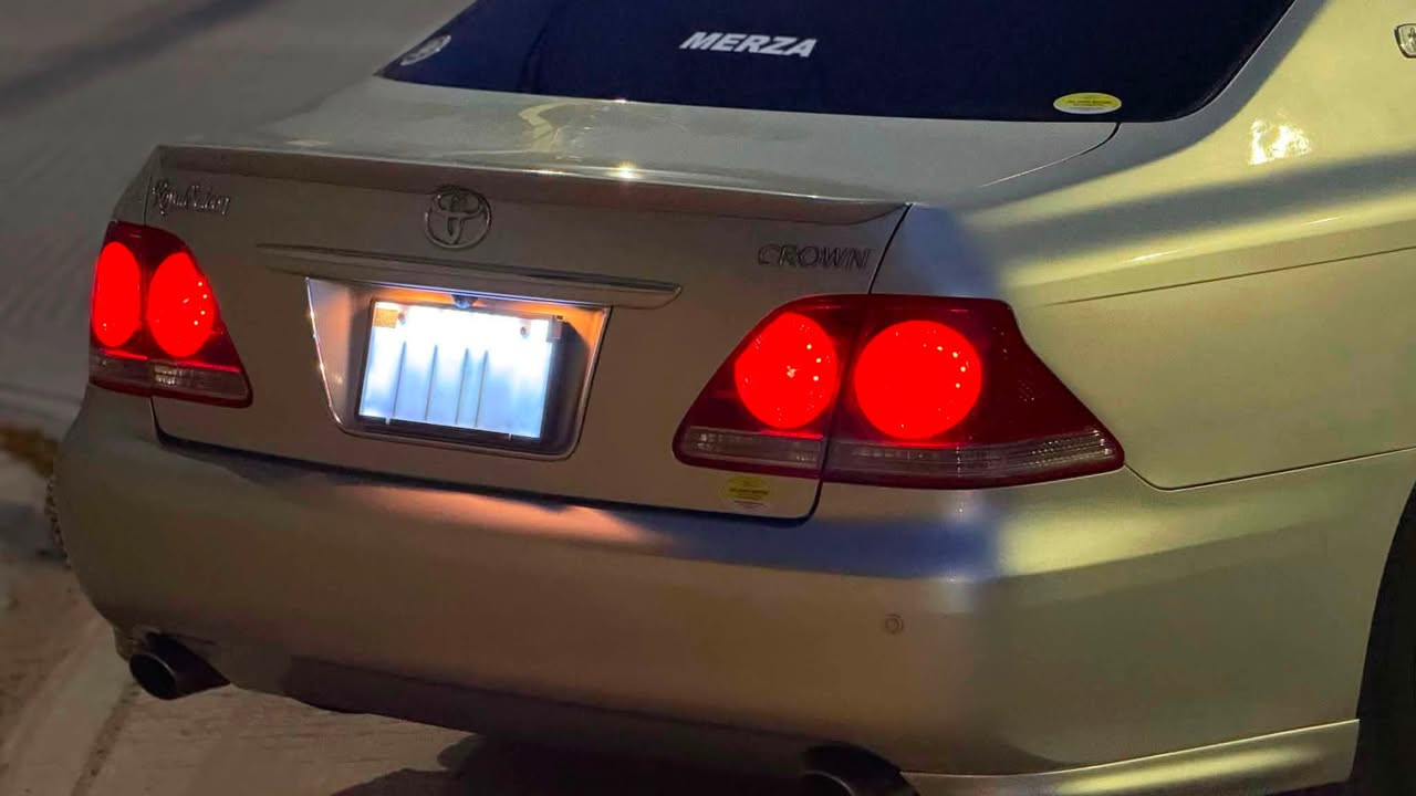 سلام عليكم
شاهينه سلفريه 2004 رقم بغداد قرار 48 تسجيل جديد سنوية لغاية 2030 بسمي مشروع وطني مداور بكل العراق 

3دكم اثلت شاصي 82 مكينه كير حداديه بل كارتون 

ويل دنك نفطي تخم تاير باتري جديد 

منضومه تبريد كامله جديده ستوني مبدله زنون عالي ناصي حساس اماي خلفي سستم لحايا وسبايدرات بك لايت ابو عيون 

كص قماره فقط والباقي كفاله 

السعر 122 وبيها مجال بسيط حك الجيه 

عنوان النجف الاشرف 

***********

***********
