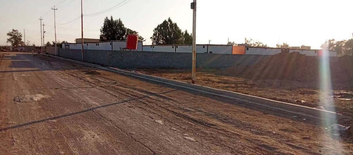 اعيد النشر من الوعود الكاذبة و ناس ما تخاف الله السلام عليكم قطعه بوب الشام  مستعجل على البيع بسعر مناسب قرب مستشفى حمادي شهاب زراعي سند 25 اقرار محكمة
200 متر وجها 10 نزال 20 بصف الركن موقع حلو و قريب على المدراس و الشارع العام ب صفك خدمات المنطقة كهرباء ومي و مجاري و رصيف بعد بس التبليط و البناء مفتوح وتساب  و البناء مفتوح كبل تبني 
***********
