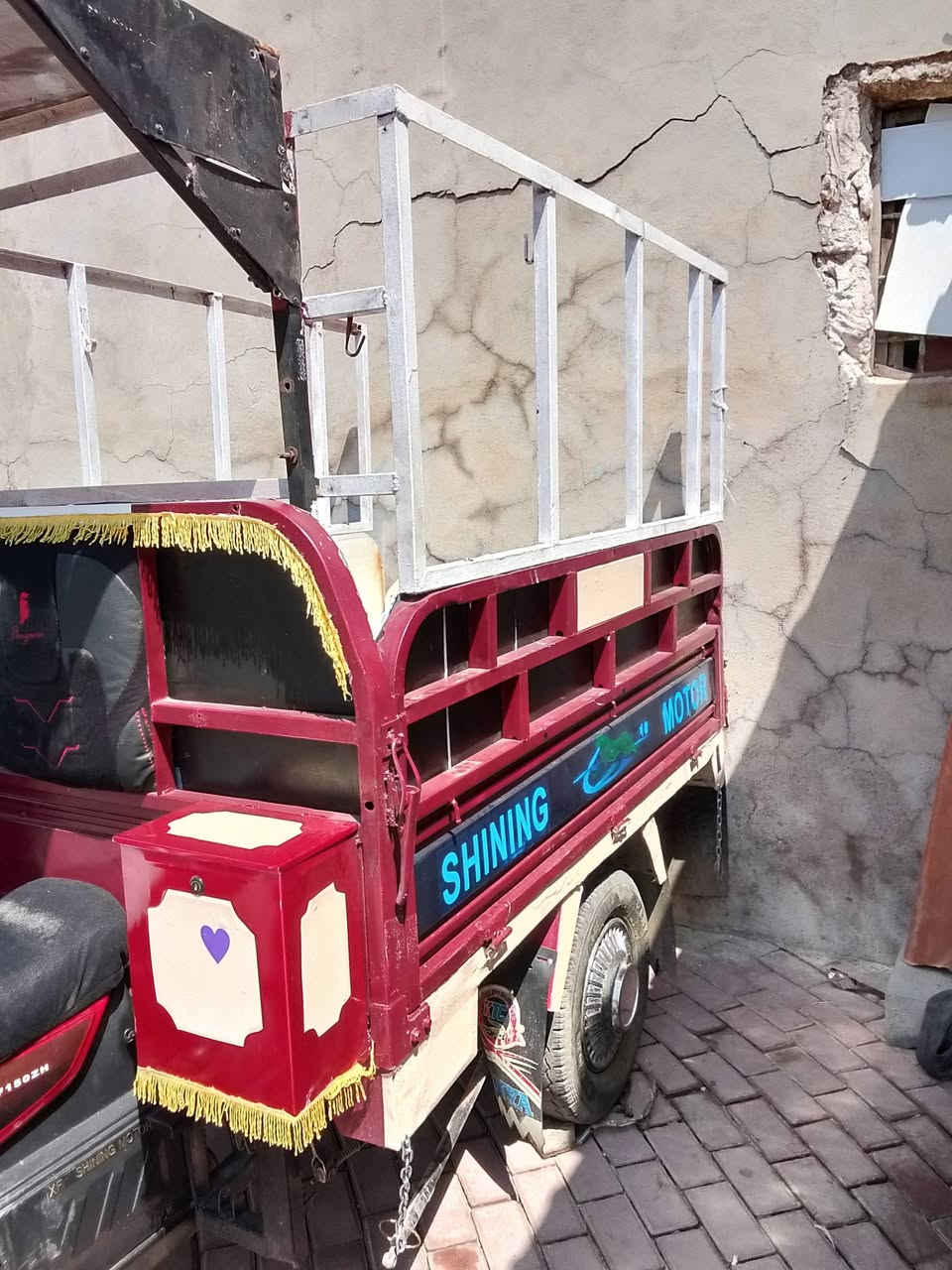 ستوته للبيع محرك معمر جديد كهربايات شغالة نضيفه مال رزق عنوان موصل تلكيف سعر 1350بيه مجال رقم ***********
