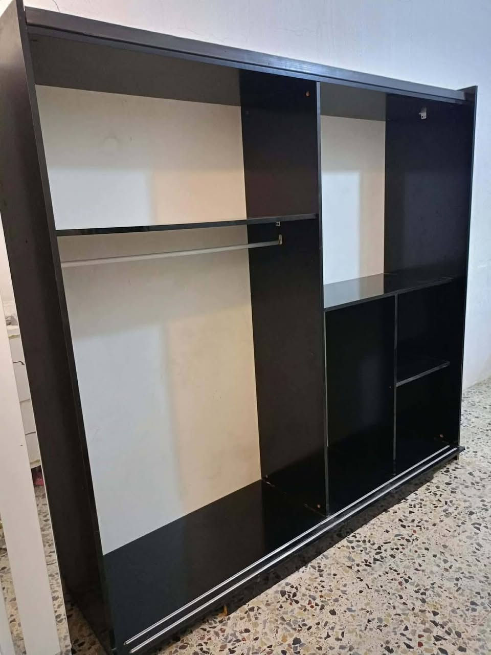 ماكو تفاصيل • غرفه اخشاب • ميز تواليت