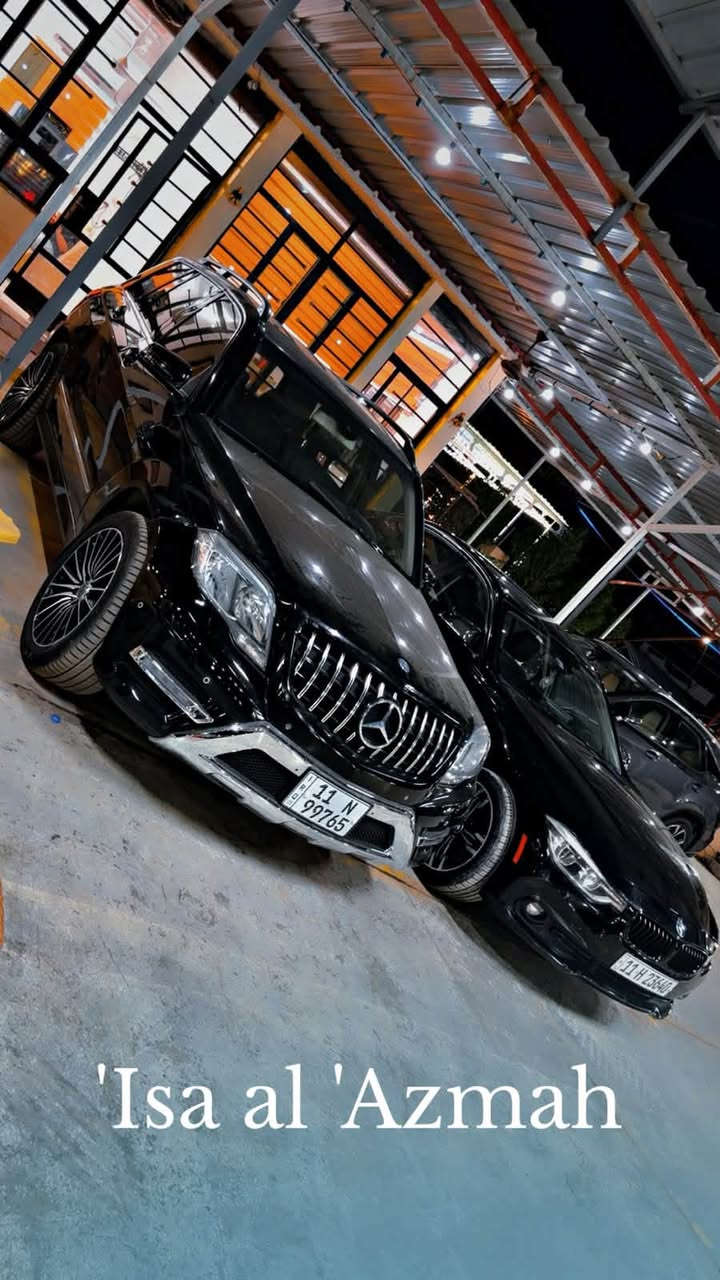 Mercedes-Benz S 350 موديل 2015
* المحرك: V6 سعة 3.5 لتر بنزين، تنفس طبيعي.

* القوة: حوالي 306 حصان.

* العزم: حوالي 370 نيوتن متر.

* القير: أوتوماتيك 7 سرعات 7G-Tronic Plus.

* الدفع: خلفي، وتوجد نسخ 4MATIC بدفع رباعي حسب السوق.

* 0–100 كم/س: تقريباً 6.1 ثانية.

* السرعة القصوى: حوالي 250 كم/س إلكترونياً.

* الوقود: بنزين، ويفضل استخدام أوكتان مناسب حسب توصية مرسيدس.

* عدد المقاعد: 5.

* التعليق: هوائي AIRMATIC في كثير من التجهيزات.

* المقصورة: شاشتان كبيرتان، نظام COMAND، جلد، تحكم كهربائي بالمقاعد، وأنظمة راحة متقدمة حسب الفئة.

* الأمان: مثبت سرعة، حساسات وكاميرات، مراقبة النقطة العمياء، تحذير الاصطدام وغيرها،

تفاصيل اكثر تصال ***********
