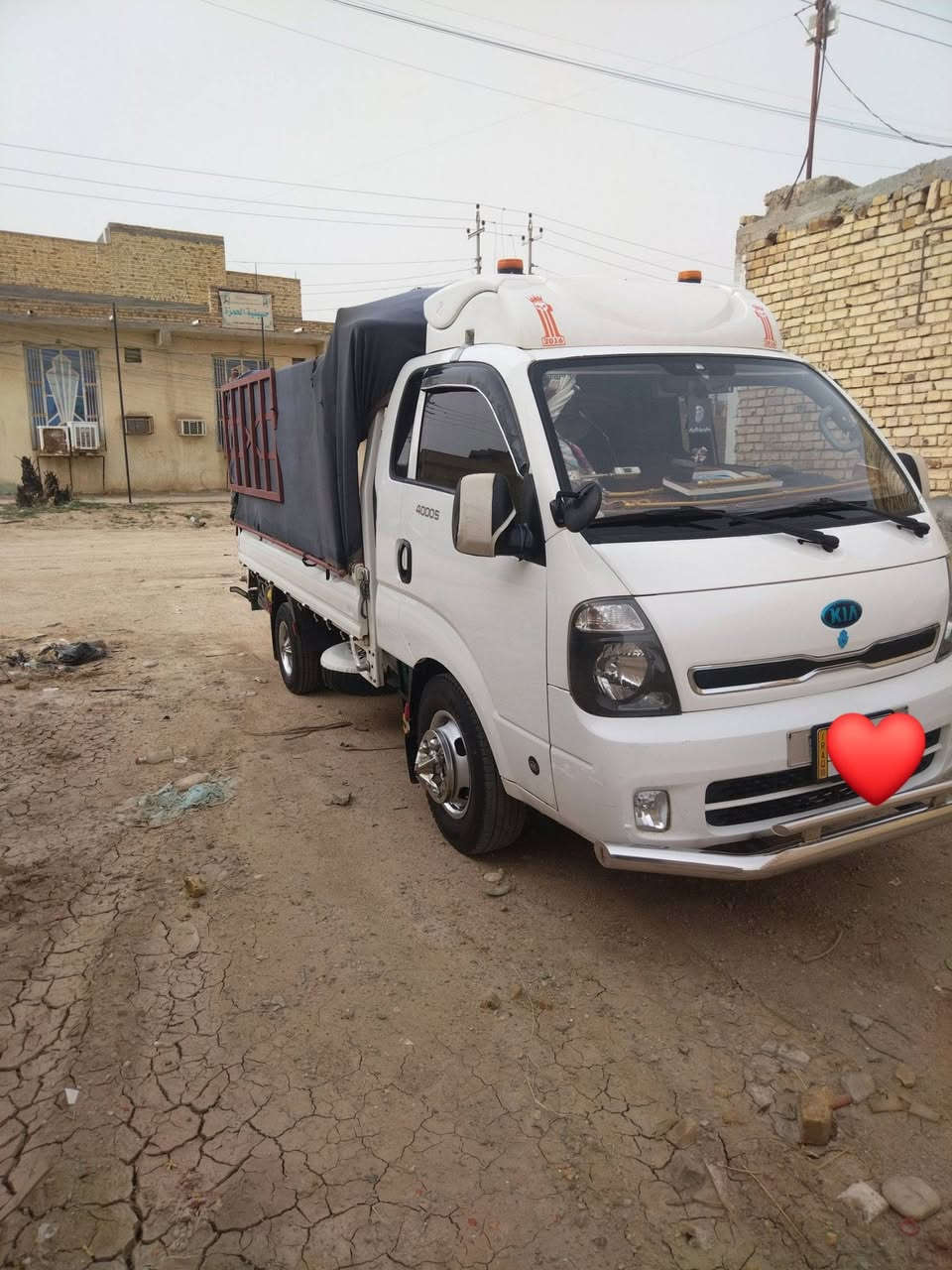 *********** 
سلام عليكم كيه بنكو حمل فحل لبيع سياره جاهزه حداديه مكينه مفتوح  مكفوله كفاله تخم تاير جديد سياره 2016تحويل مباشر تاير لخلفي محور 14رقم  ذي قار مكان سياره بالشطره
